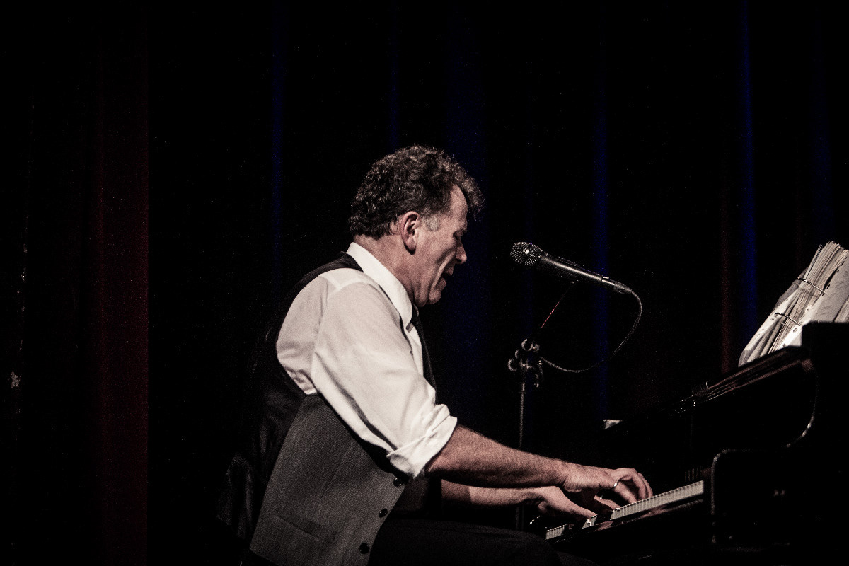 Live at Lustspielhaus
