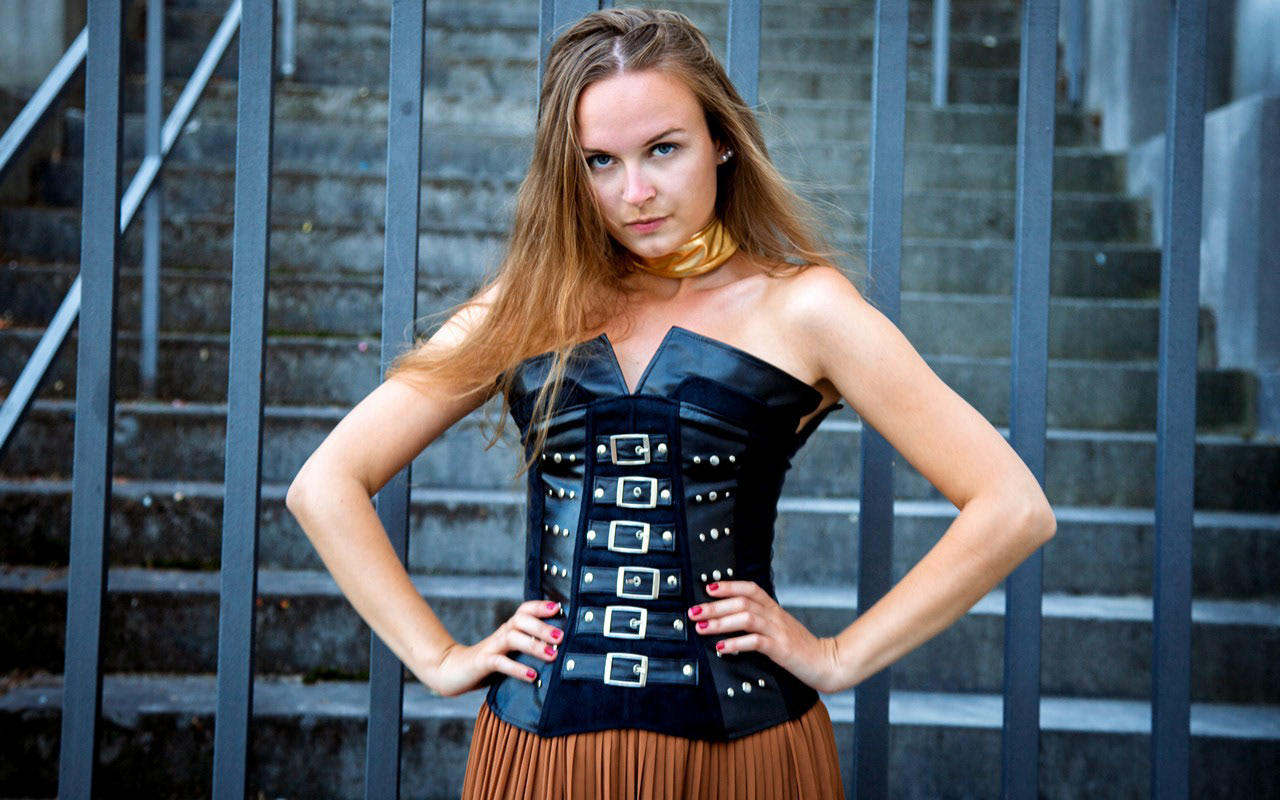 Claudia at Bavaria 17