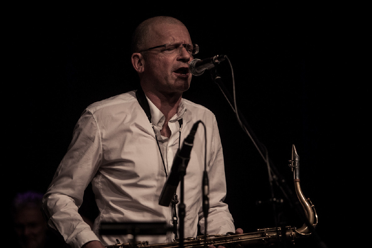 Live at Lustspielhaus