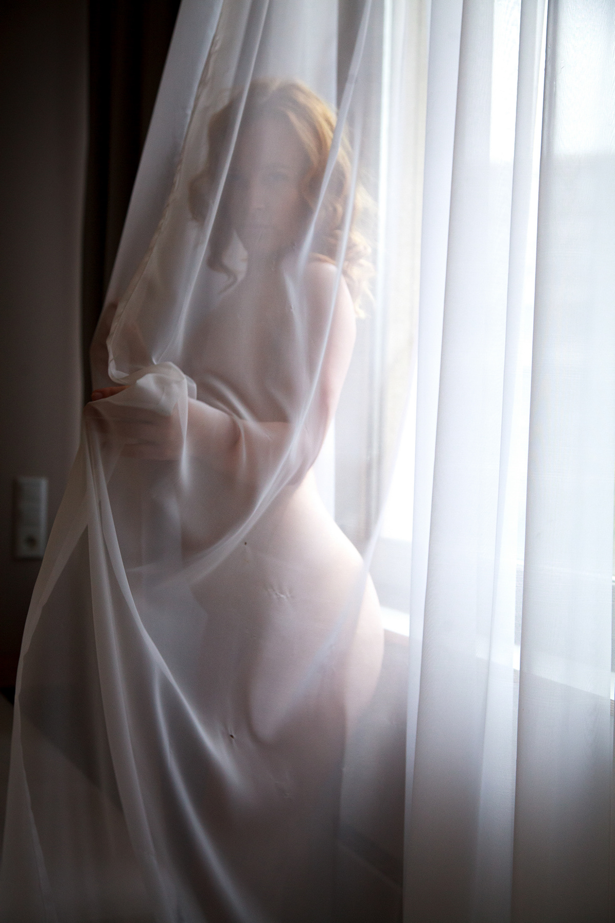 Anna-Lena Körner - Curtain 37