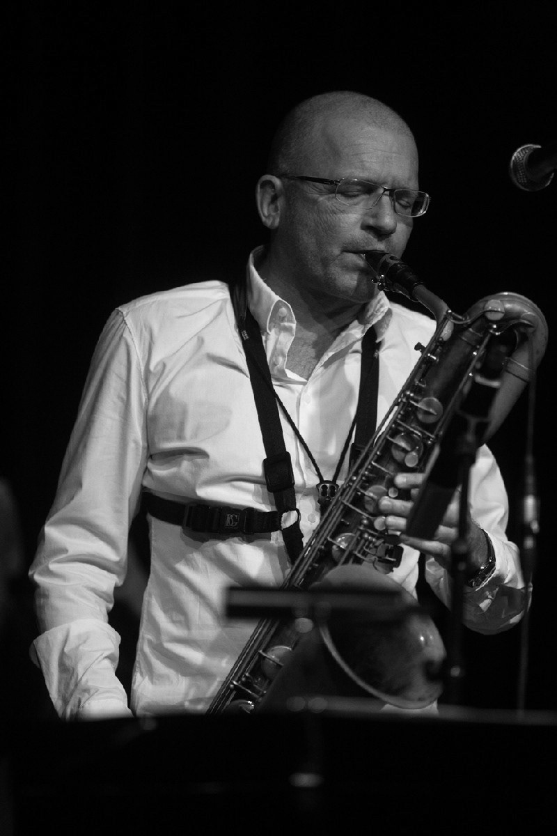 Live at Lustspielhaus