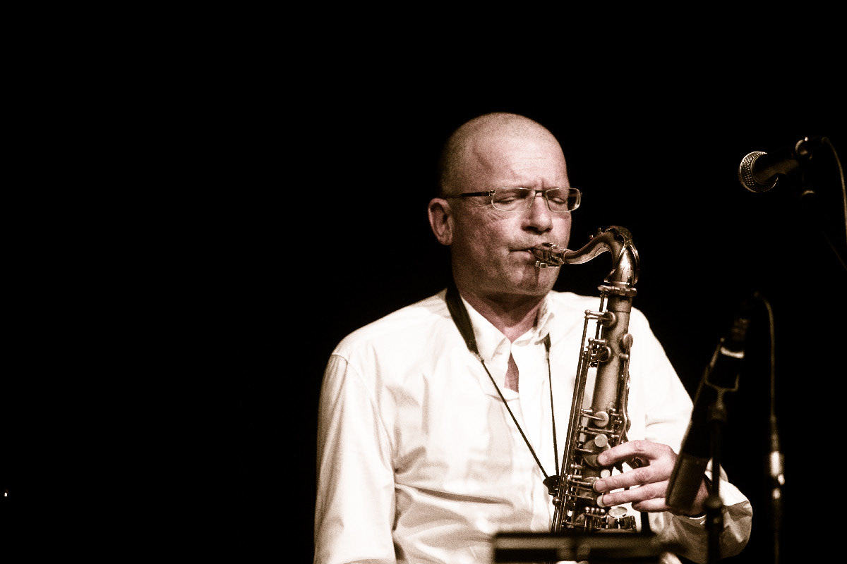 Live at Lustspielhaus