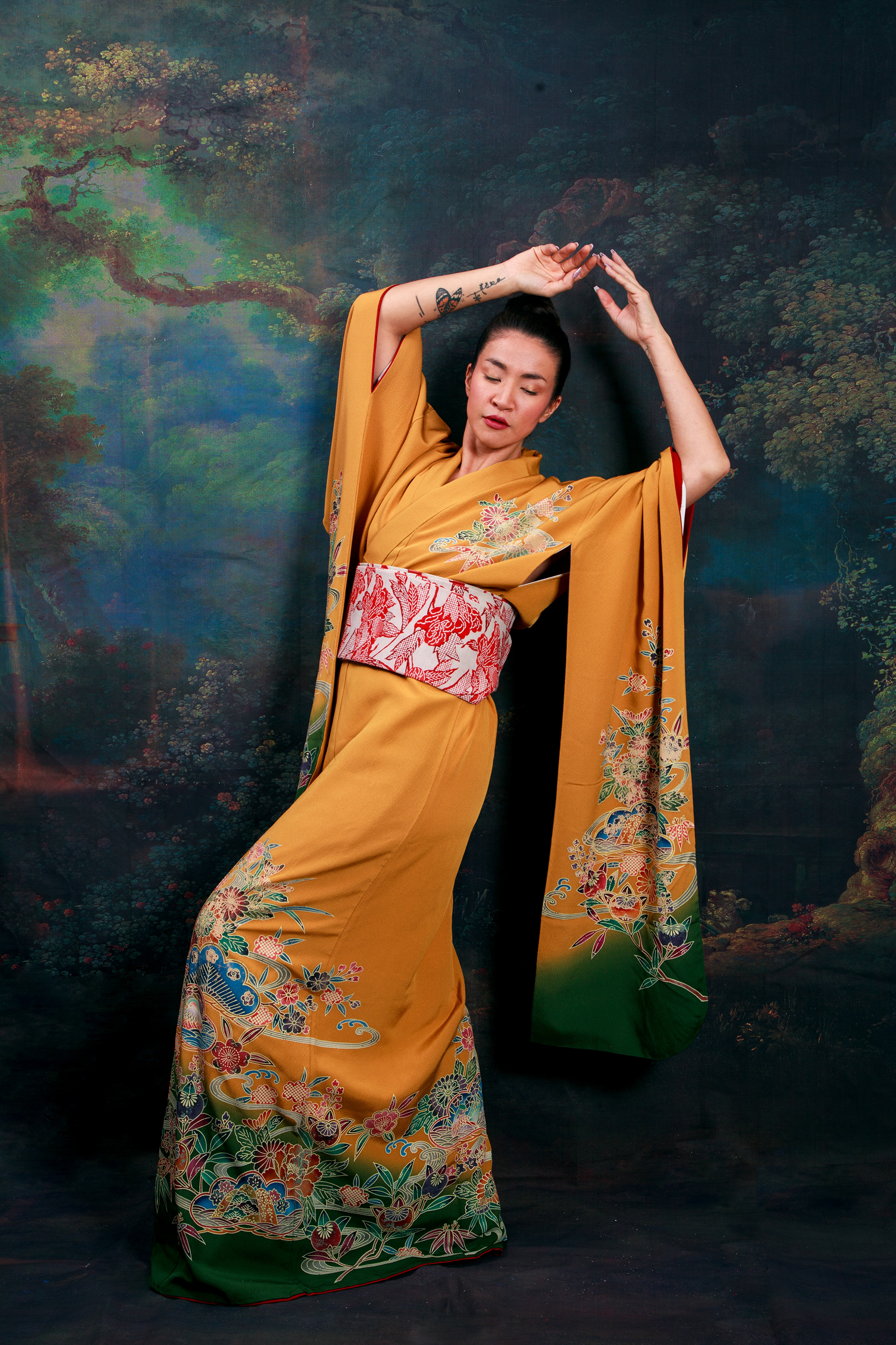 Mya Chan - Traditional 10