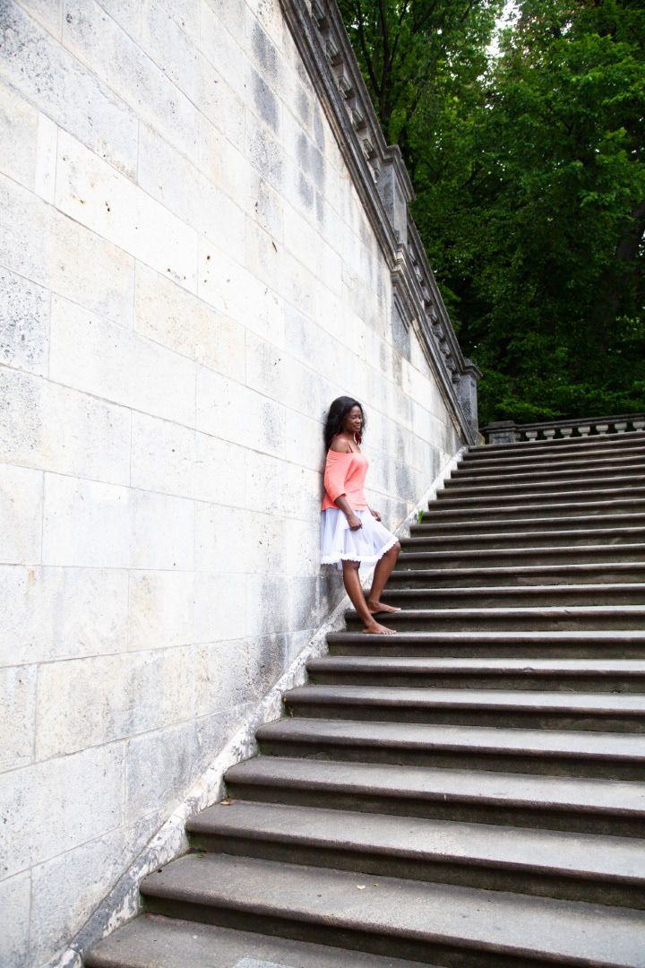 Alessandra at Friedensengel