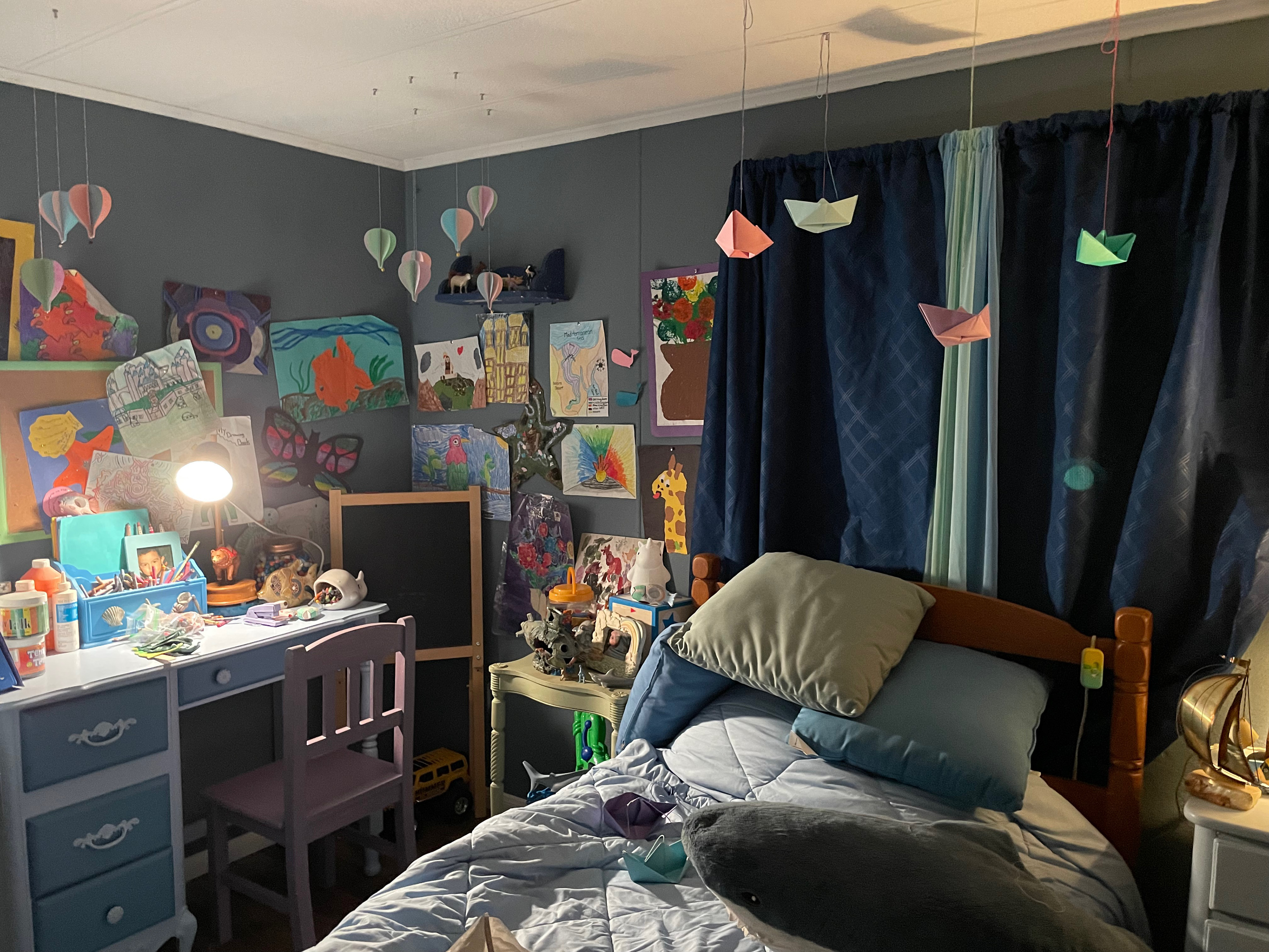 La Bruja Set Photos - Pablo's Bedroom