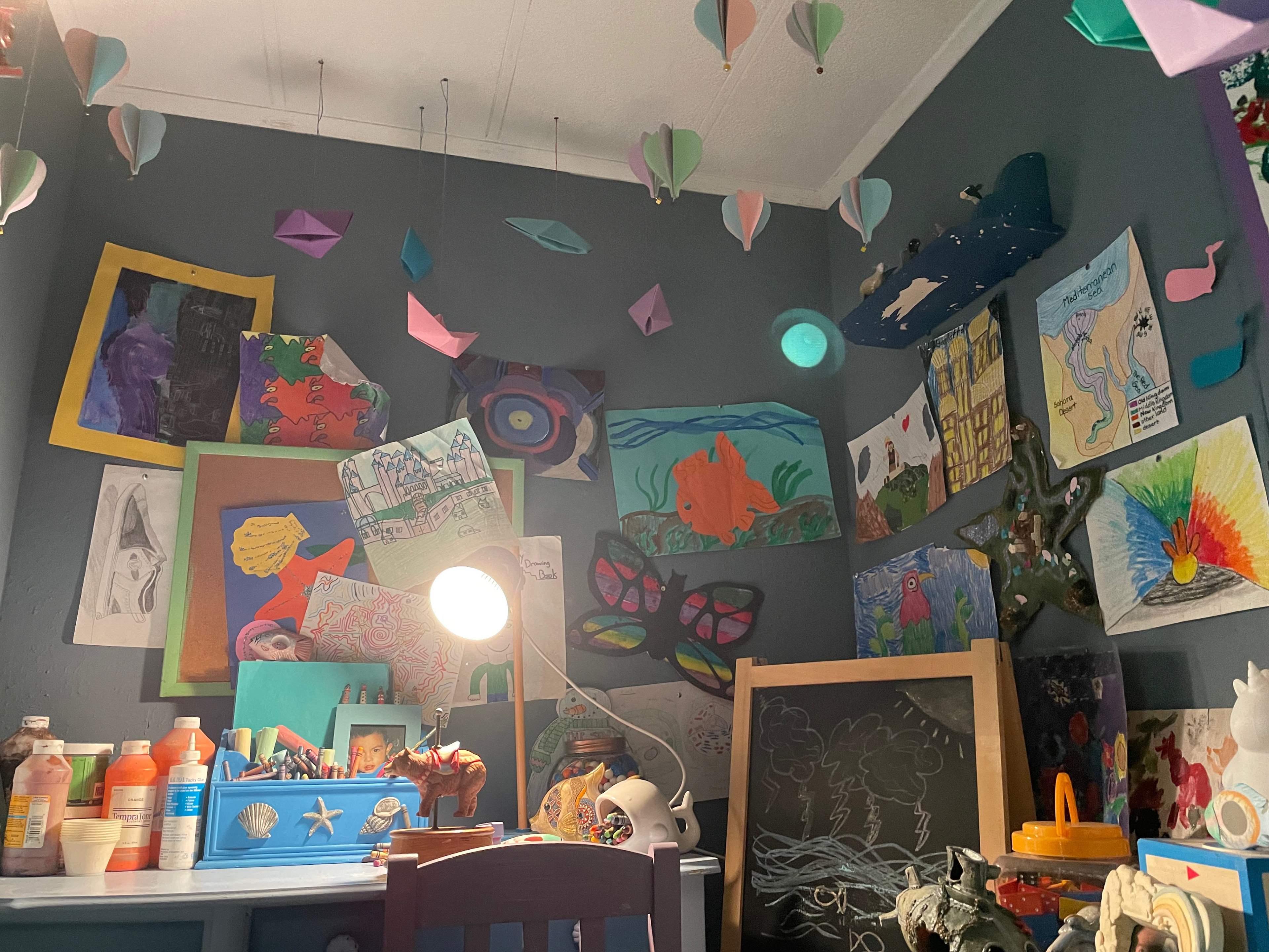 La Bruja Set Photos - Pablo's Bedroom