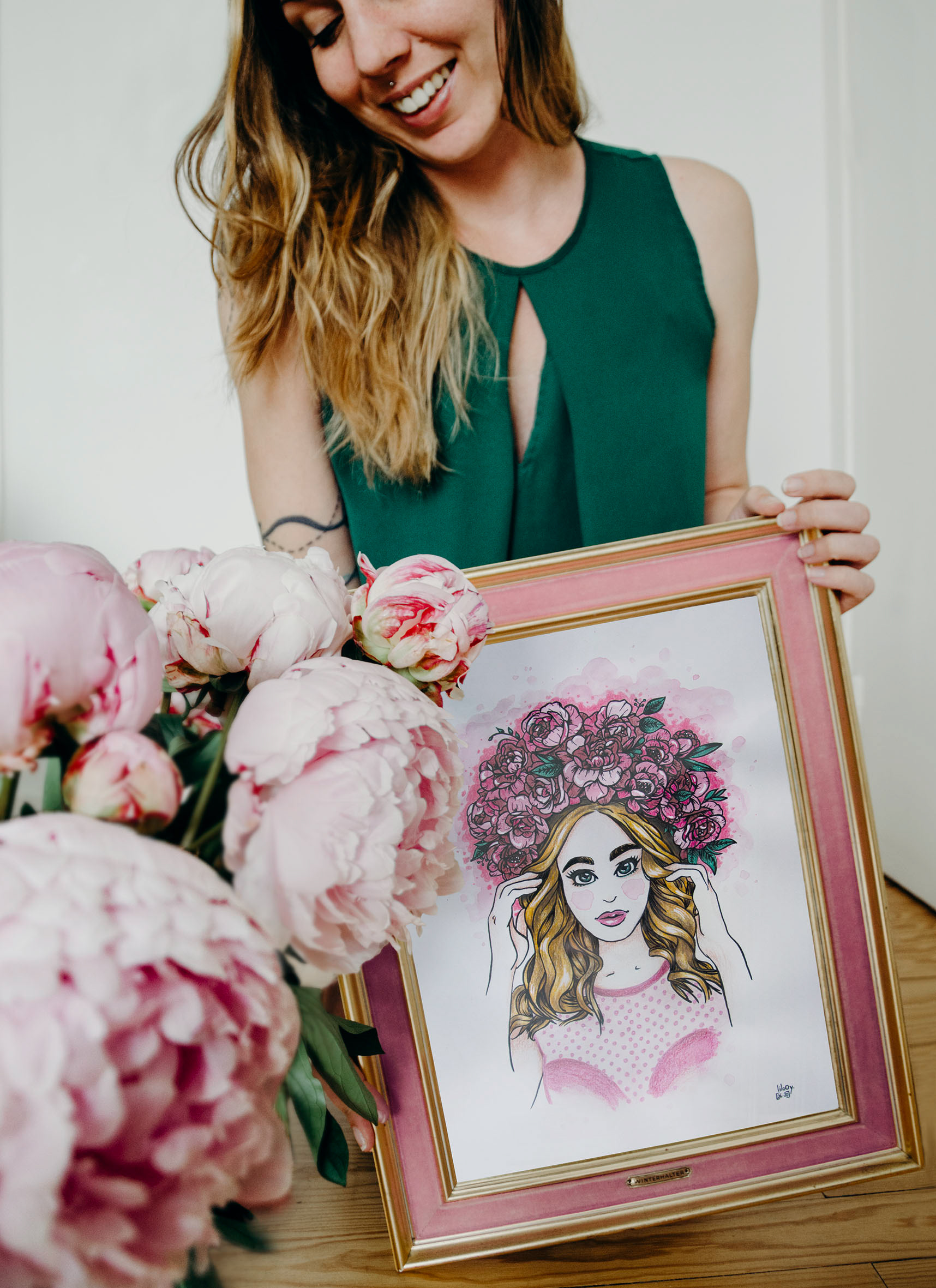 Madame Pivoine • Illustration à la main en technique mixte