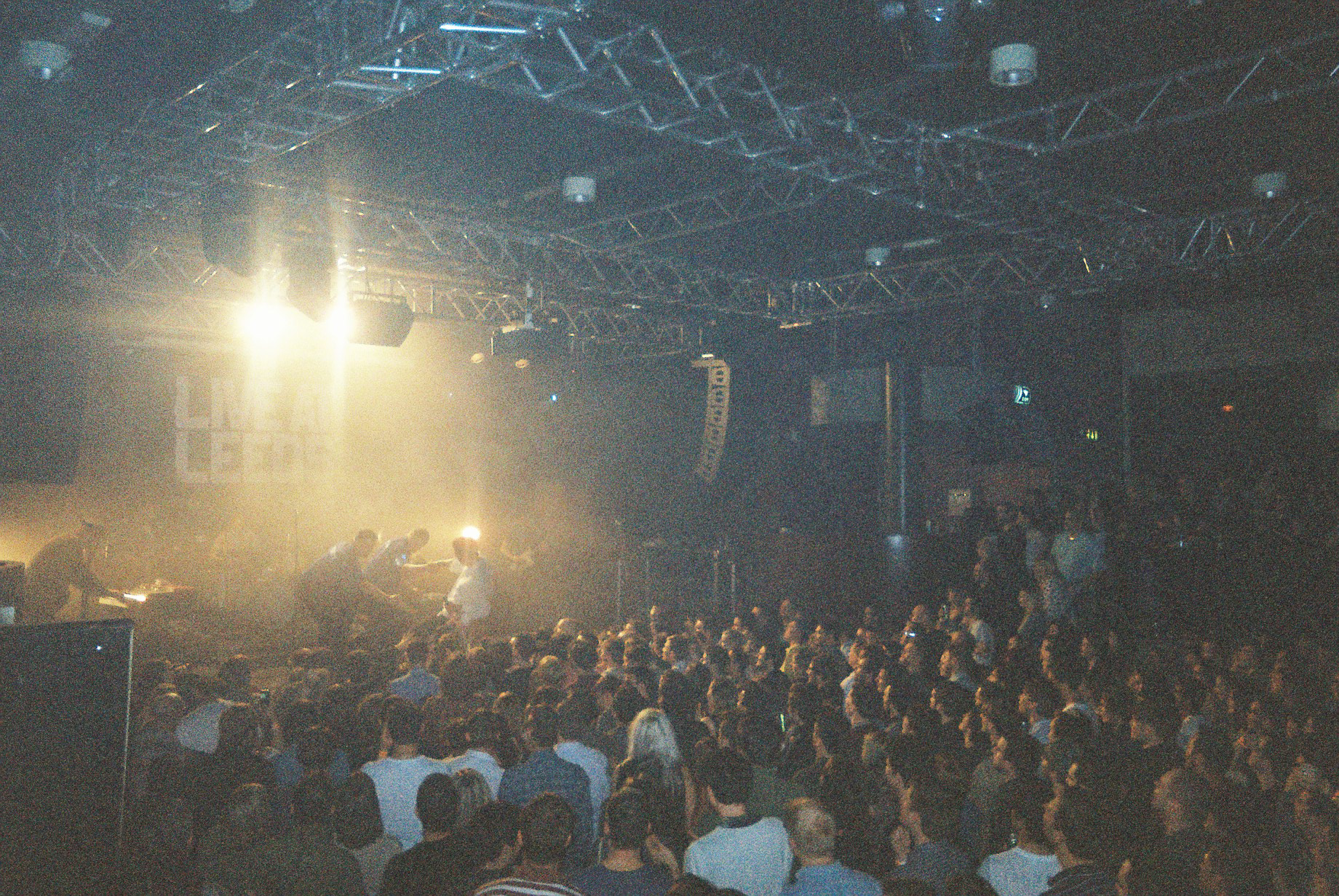 the walkmen (hamilton falling off stage), leeds 2013