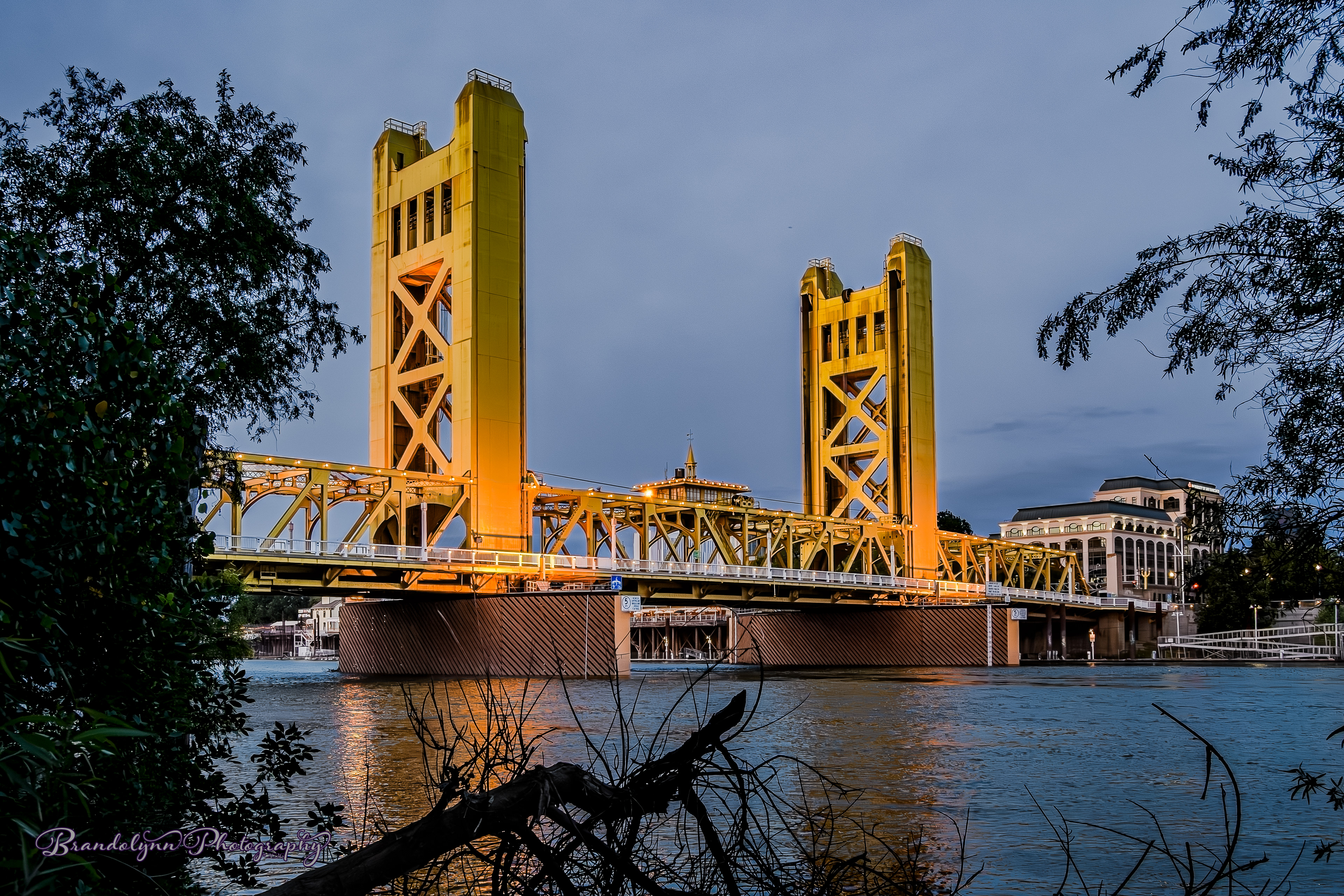 The Tower Bridge in Sacramento, CA at dusk.