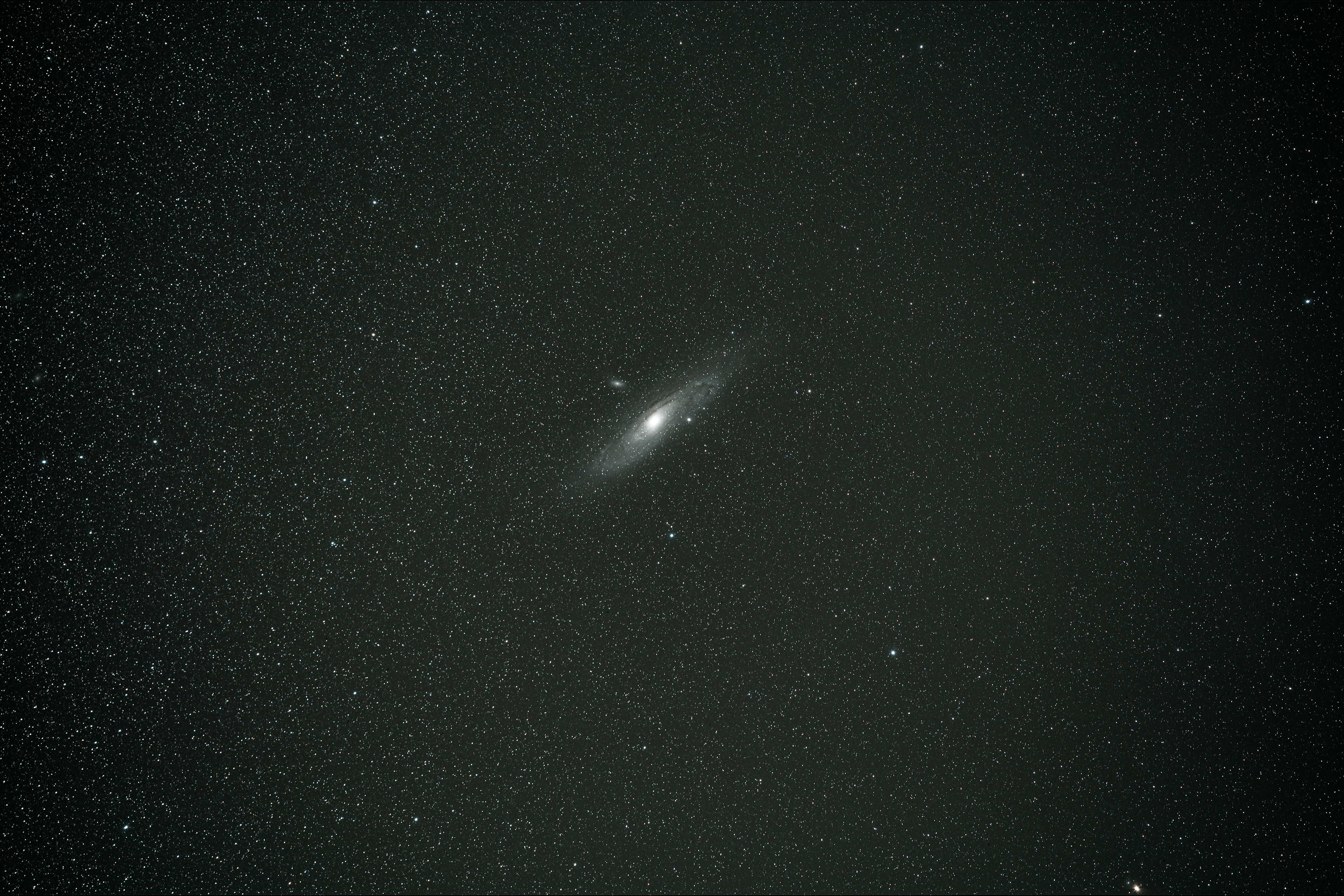 M31 - Andromeda. 3x120 Sekunden mit 135mm.