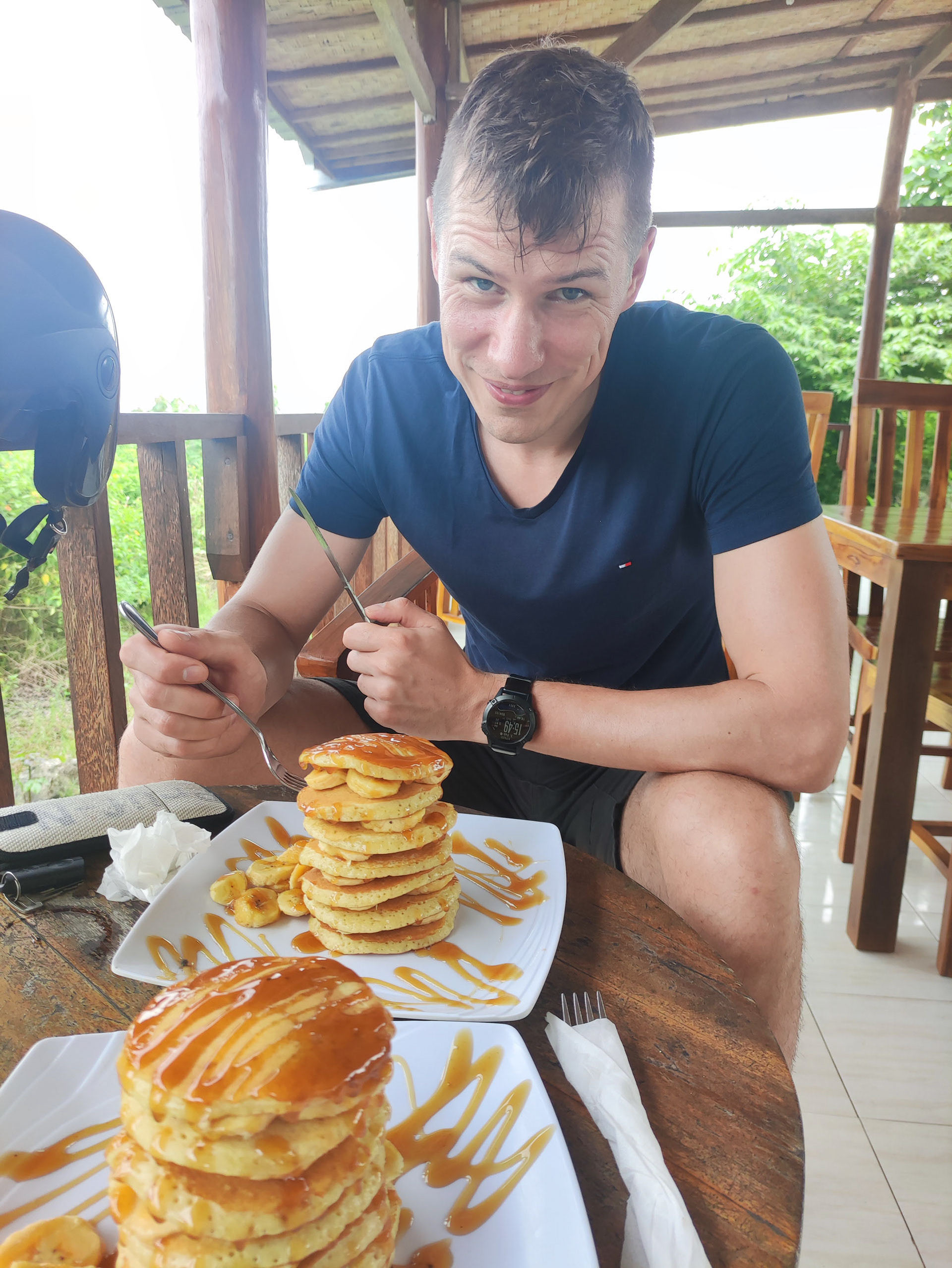 Dieses Warung hatte es mit den Pancakes etwas übertrieben. Wir hatten einen bestellt.