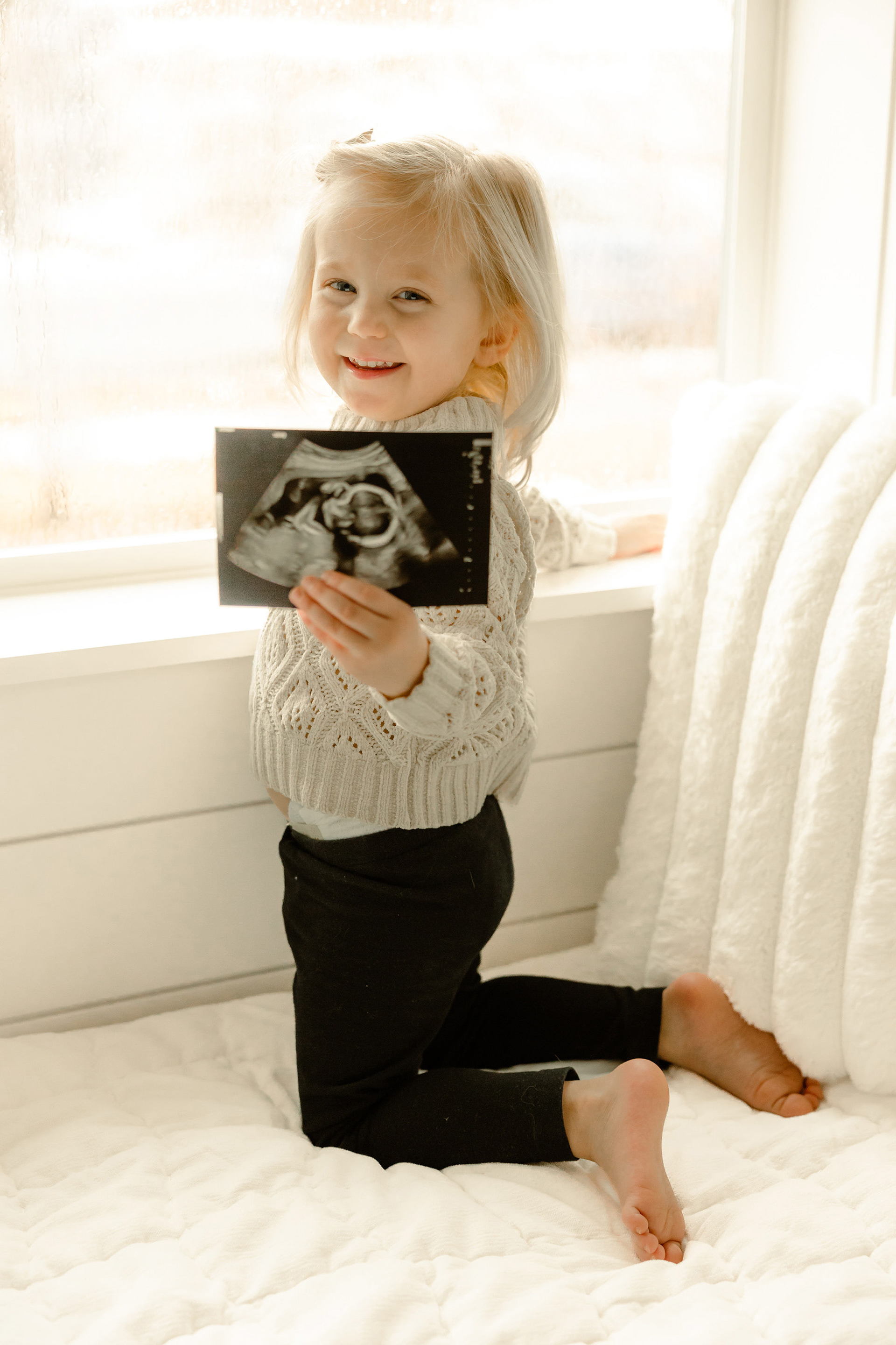 in-home maternity and family session