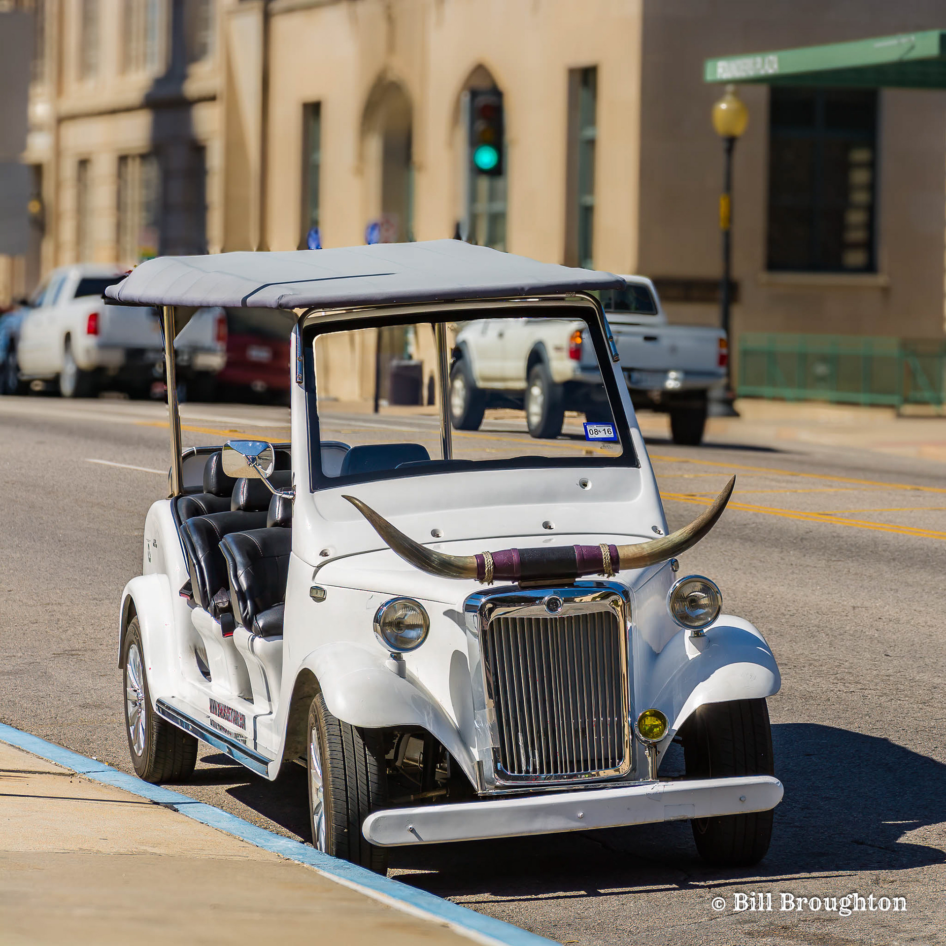 Dallas City Tour's stretch longhorn electric cruizer 