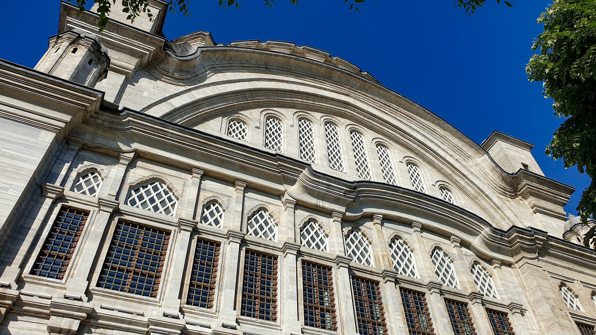 Moscheea Nuruosmaniye. Istanbul