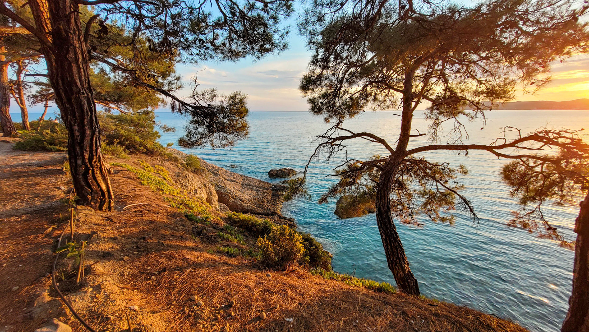 Plaja Pefkari. Pefkari. Thasos