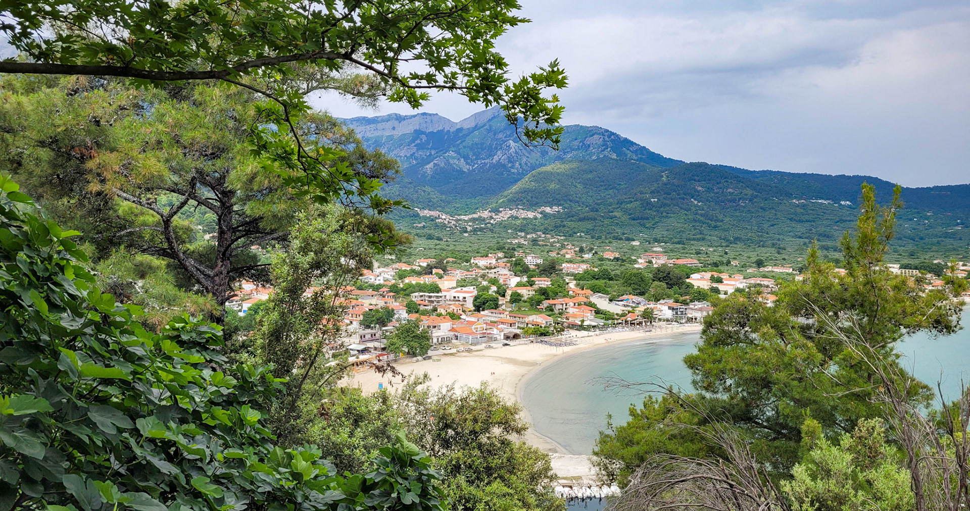 Pe drum. Skala Potamia. Thasos