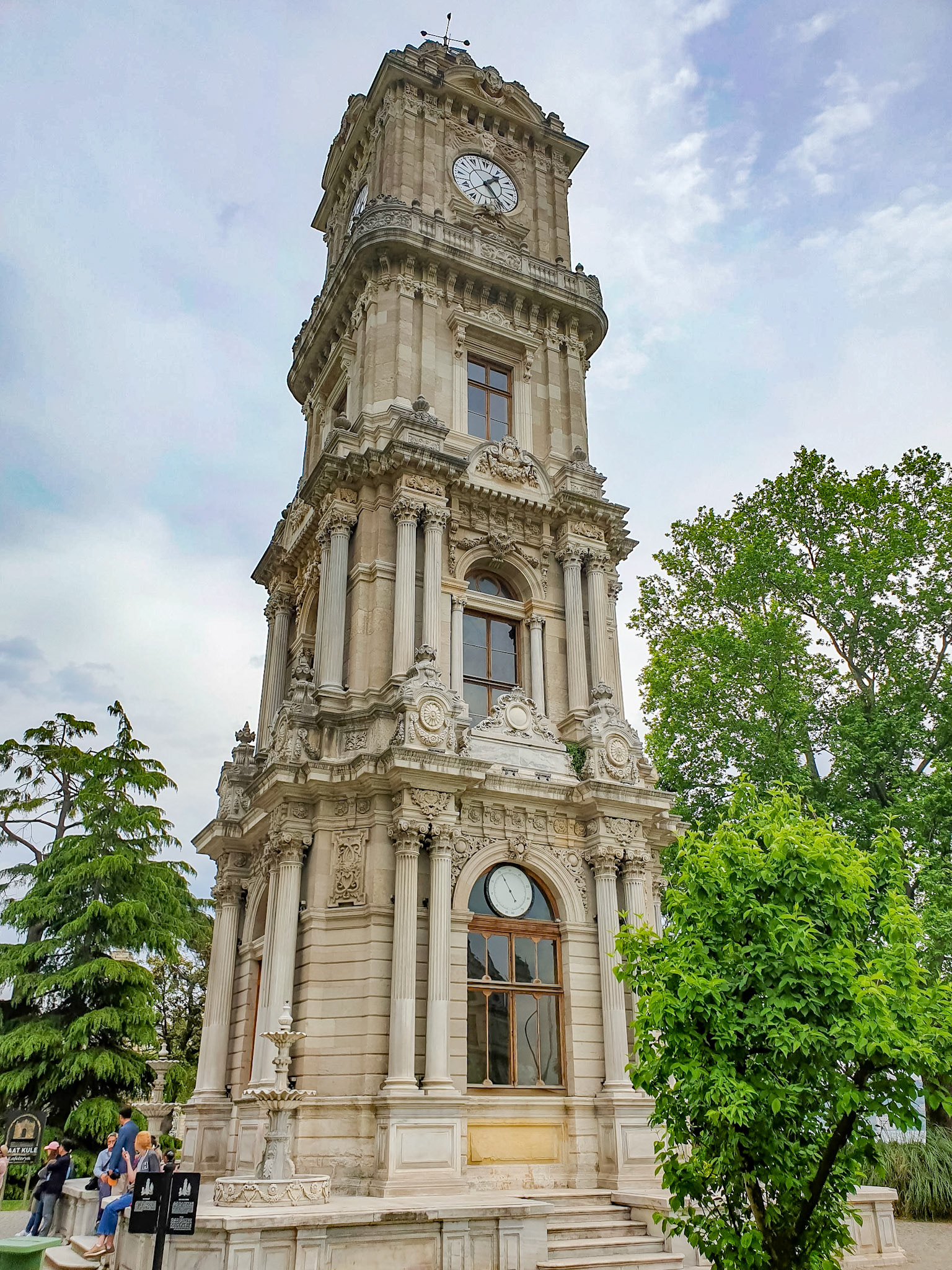 Palatul Dolmabahce