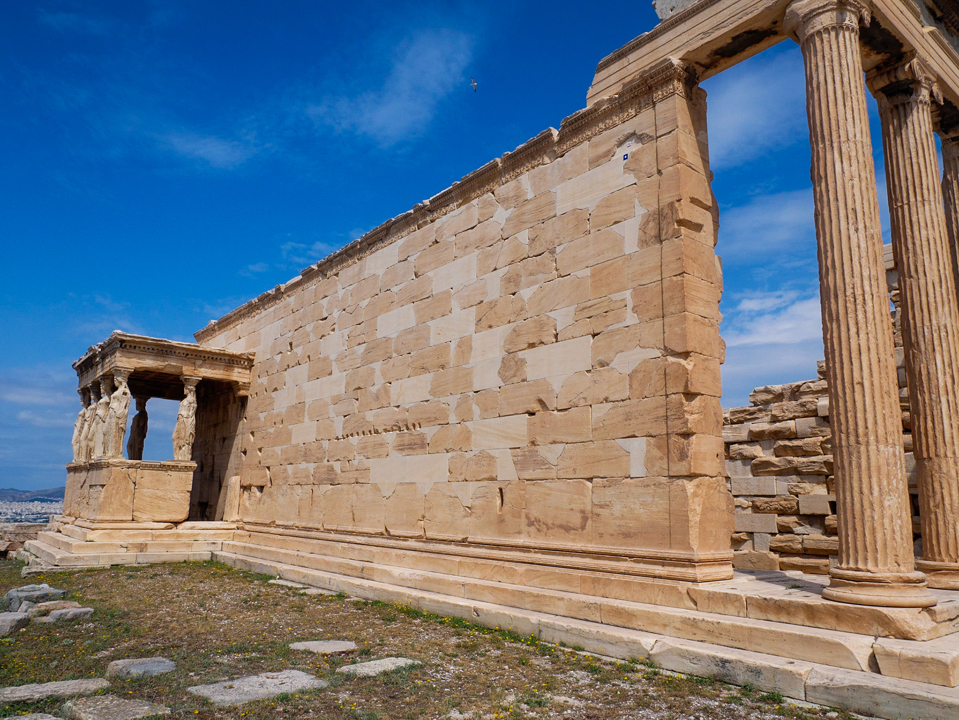 Erechtheionul. Atena