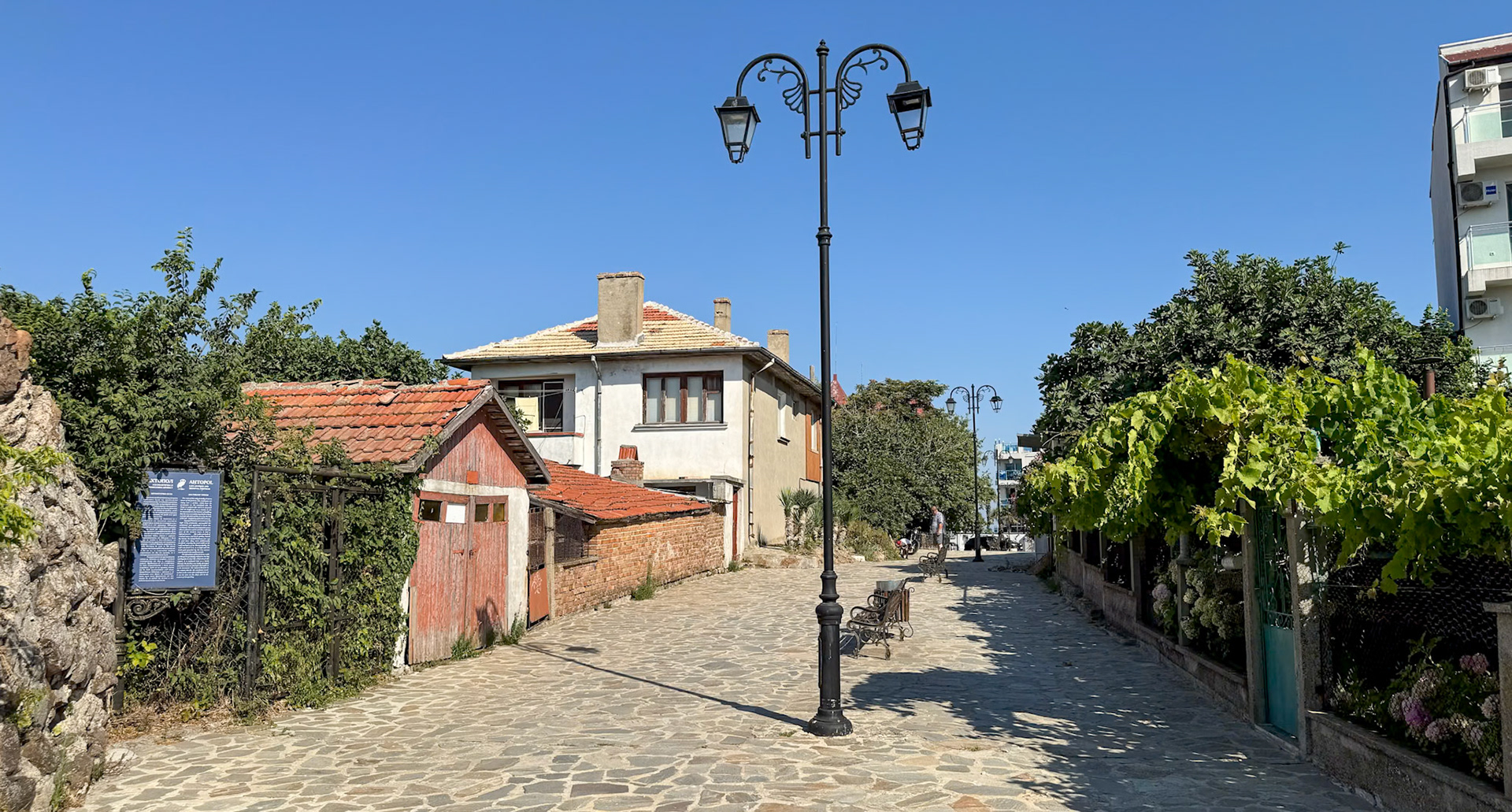 Ahtopol