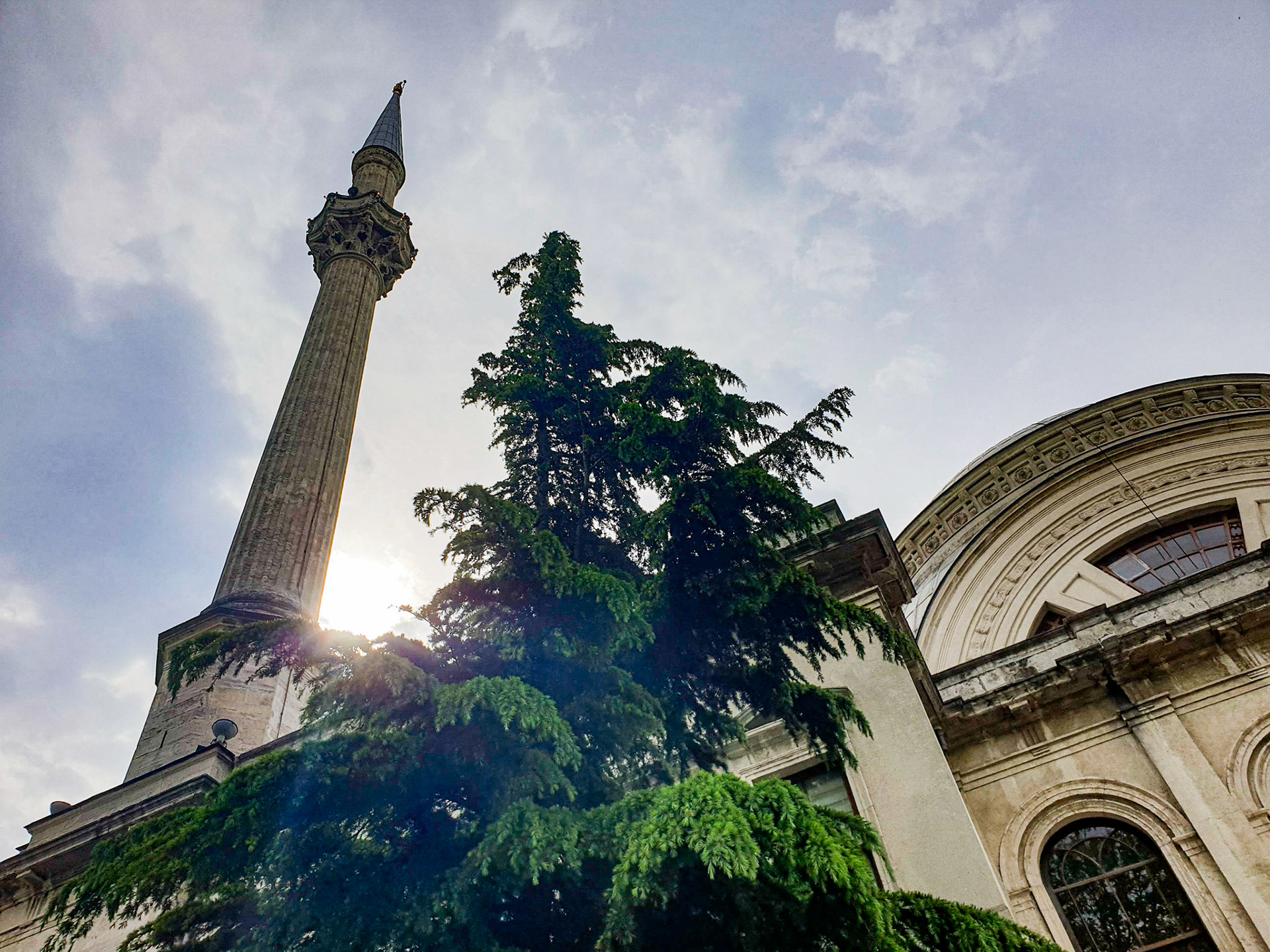 Moscheea Dolmabahce. Istanbul