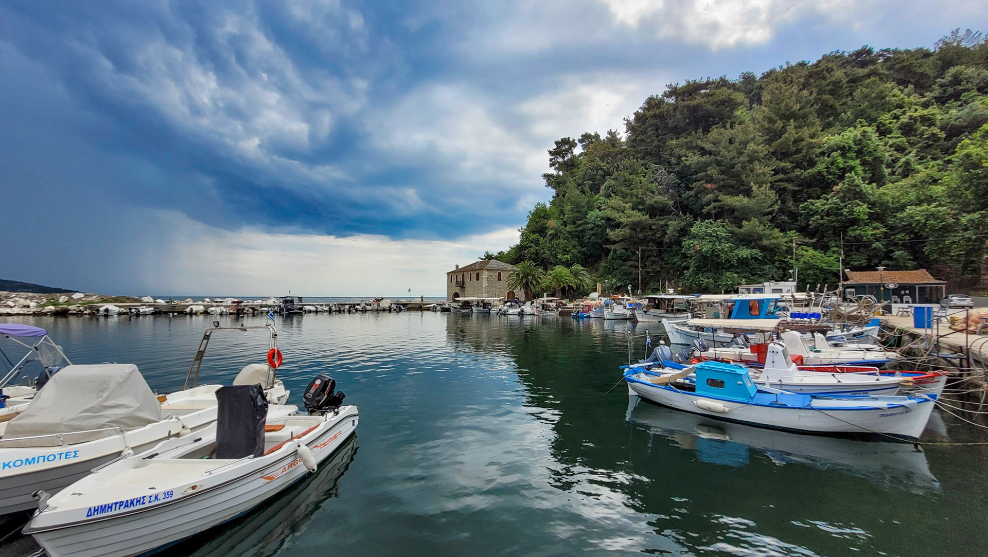 Portul. Skala Potamia. Thasos