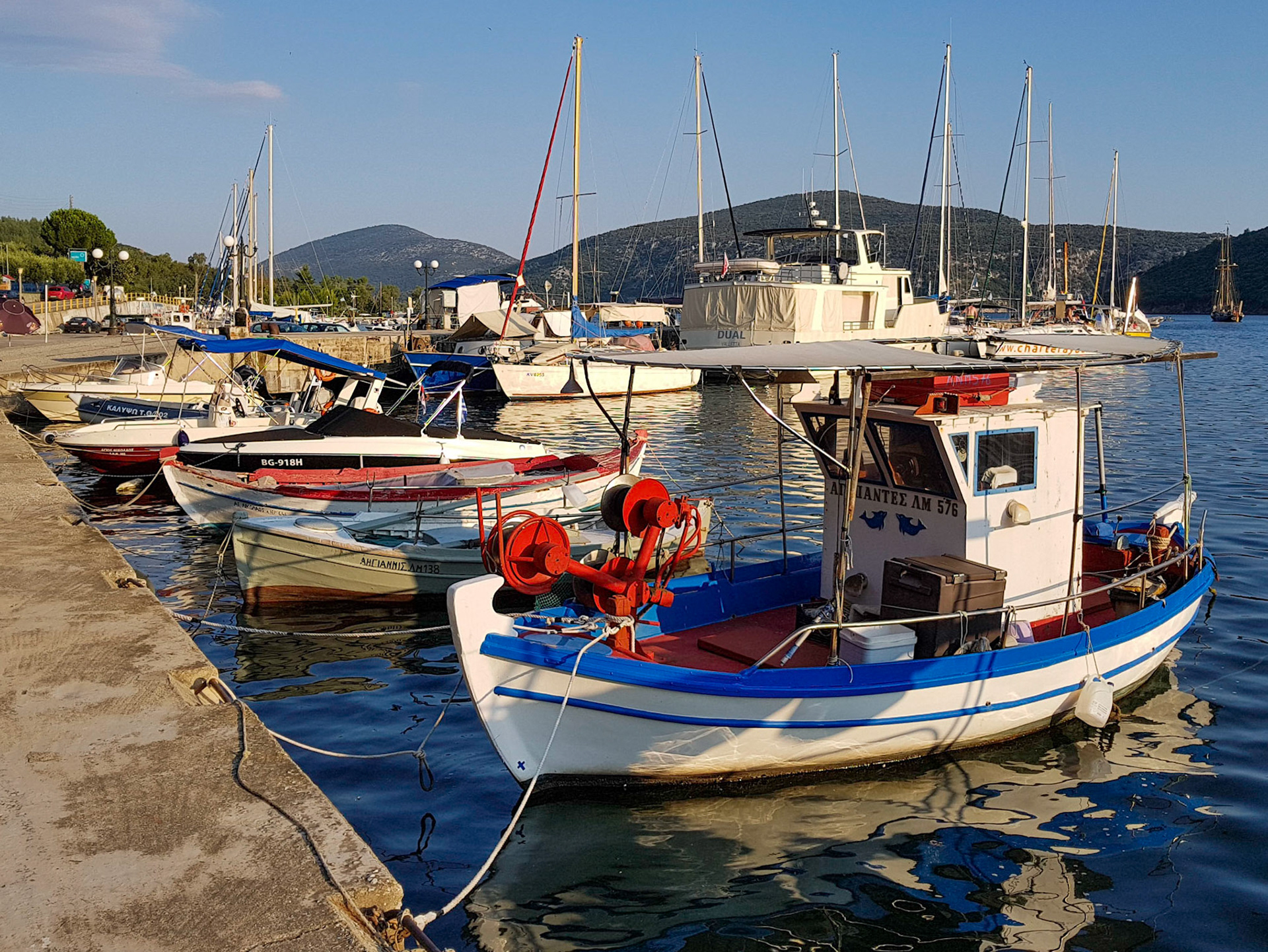 Portul Porto Koufo. Halkidiki