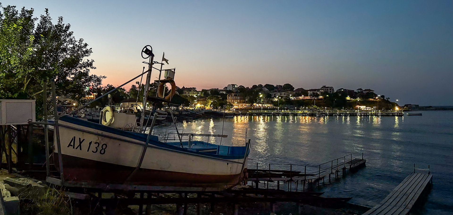 Ahtopol