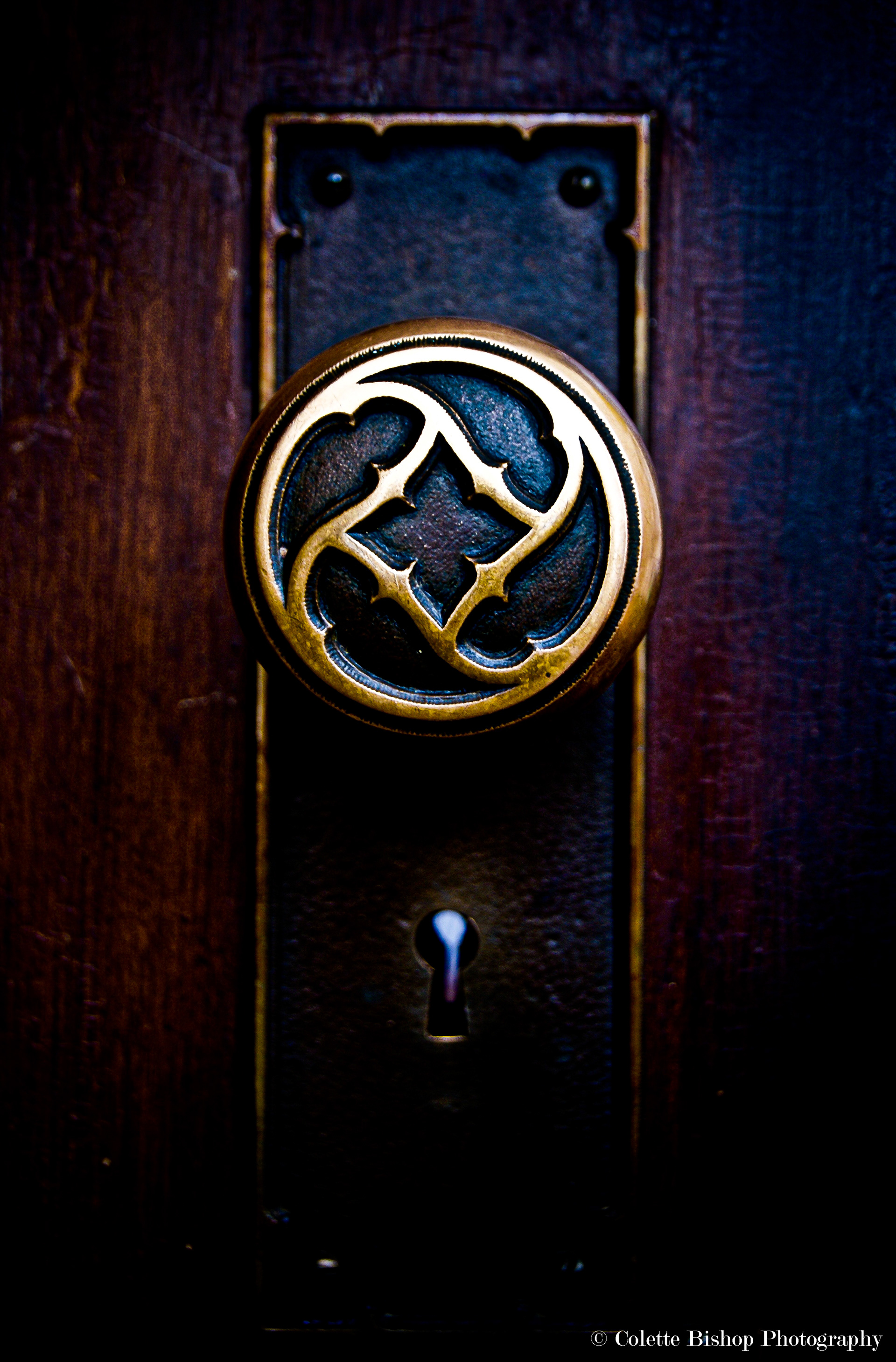 "Keyhole"