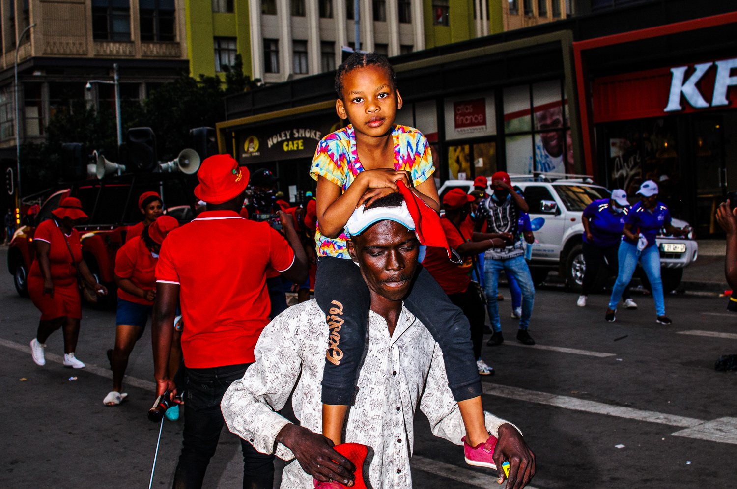 Parade-goers, EFF manifesto launch, Gandhi Square 2021 © 2023 Arnold Manda