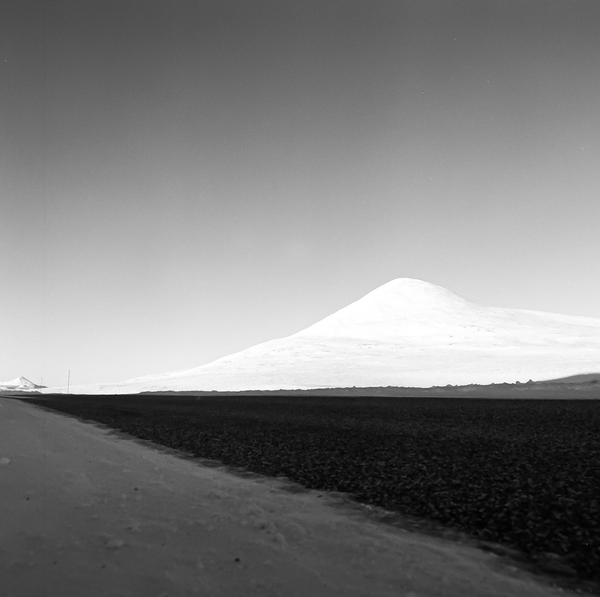 Passing by - Hasselblad - © Eirik Jeistad