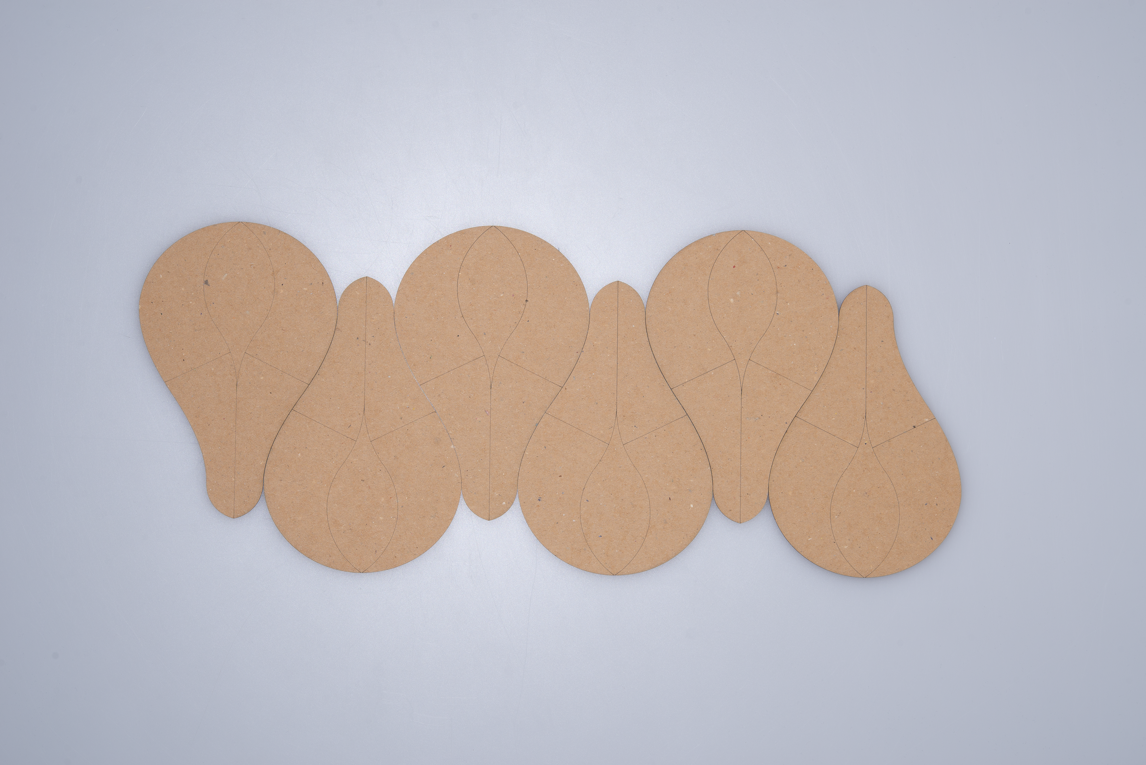  Five Foldable Protein Scoops open