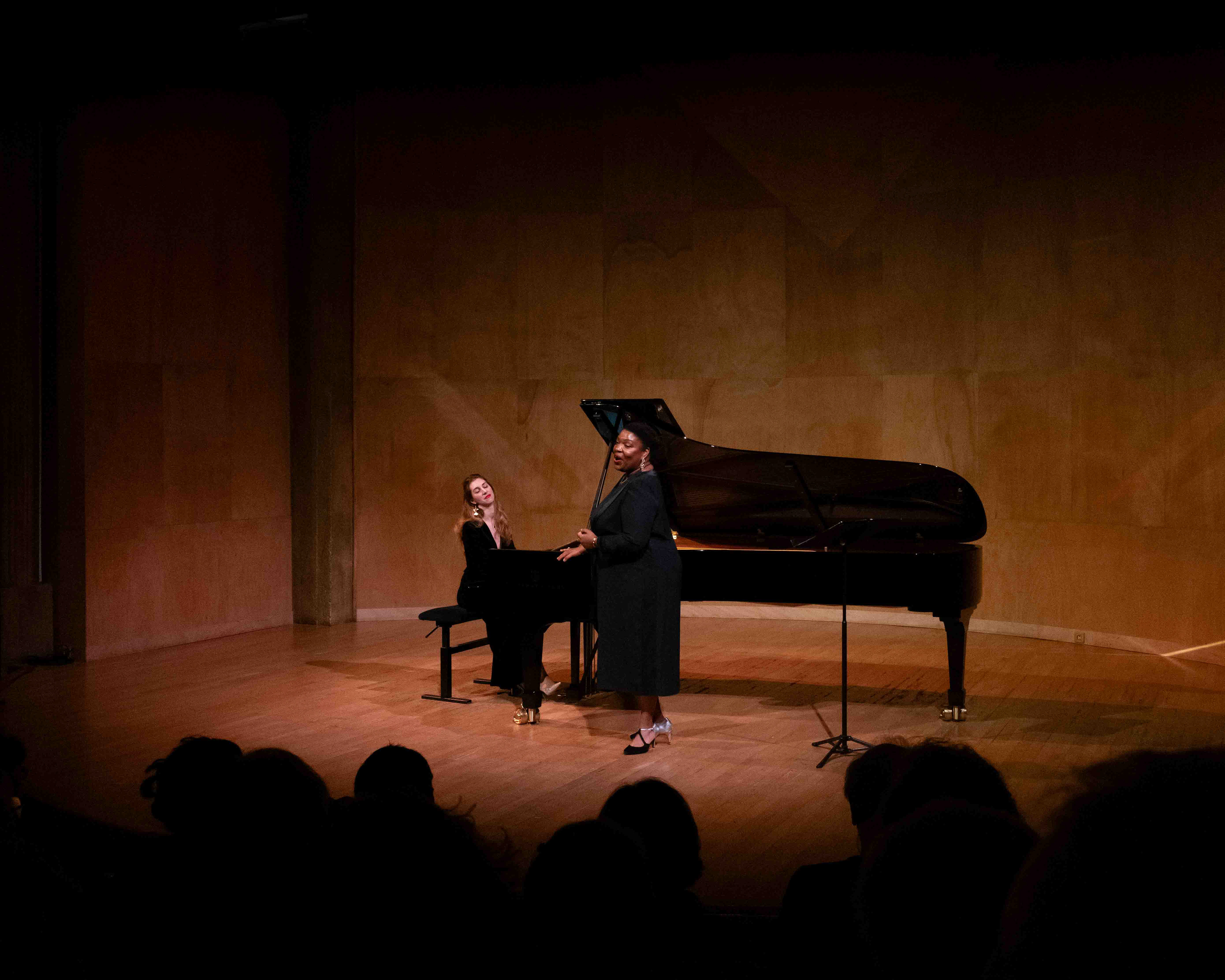 Marie-Laure Garnier et Célia Oneto Bensaid