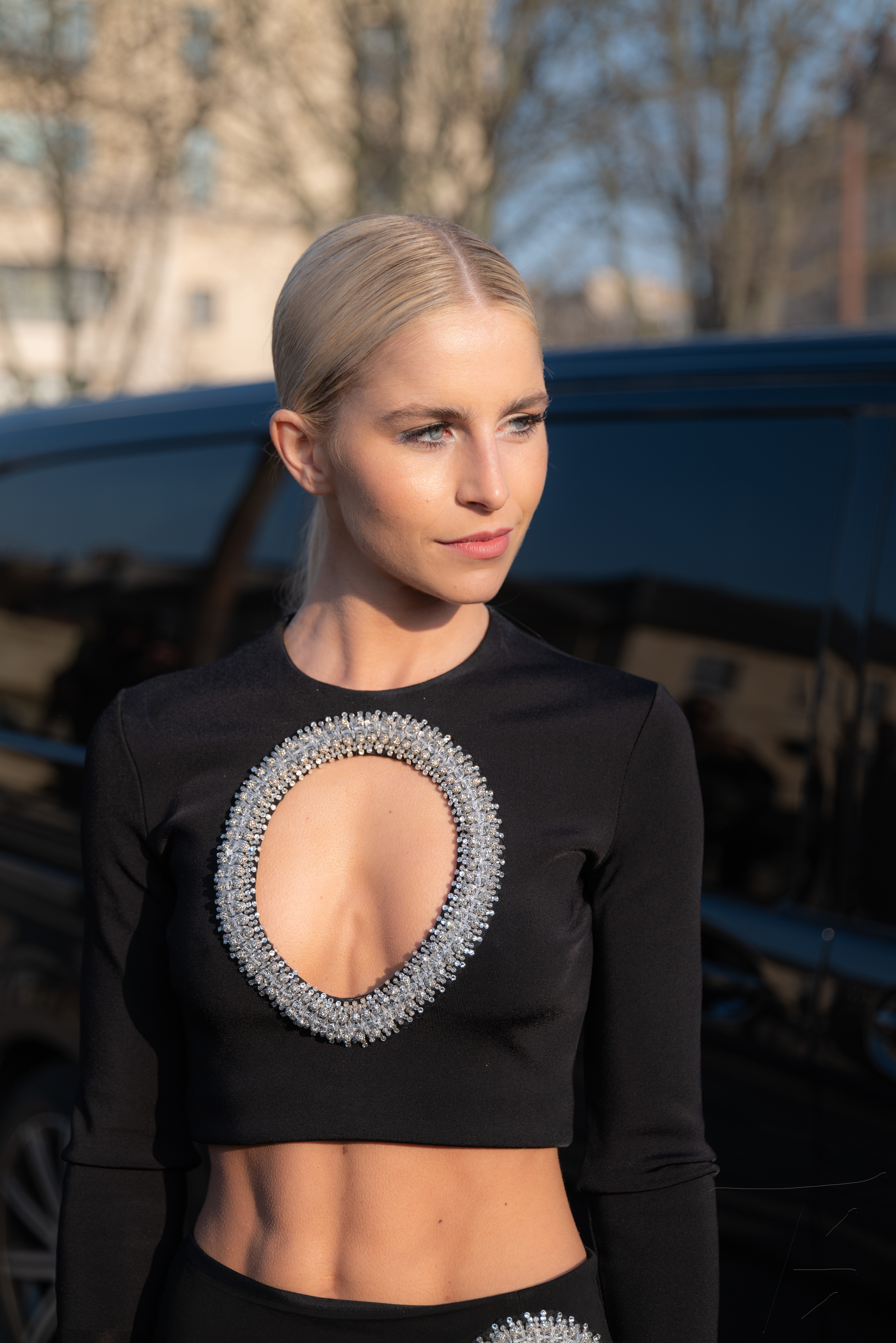 CAROLINE DAUR