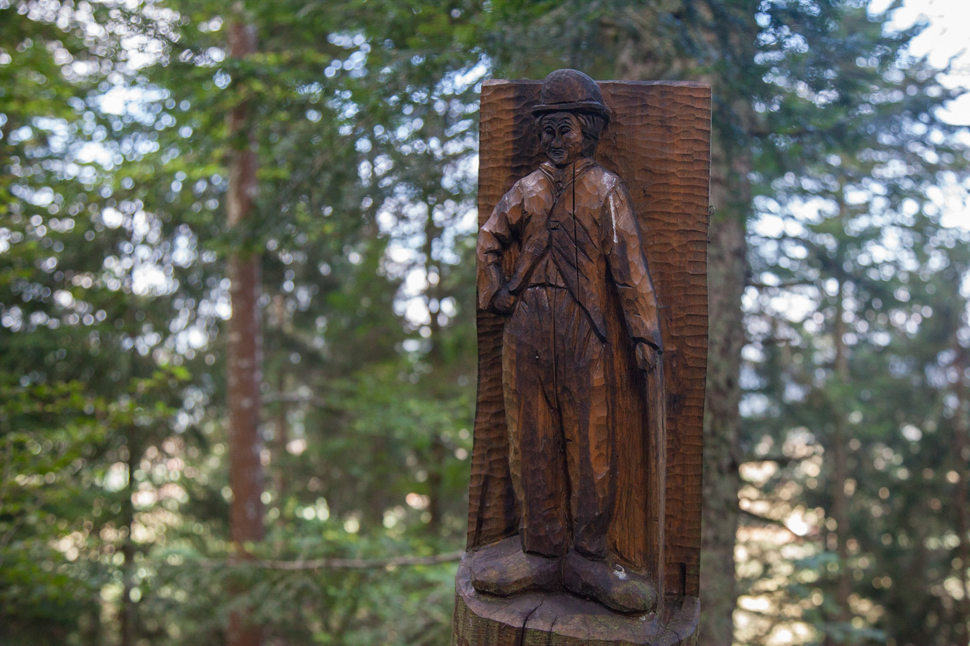 Sentier des statues