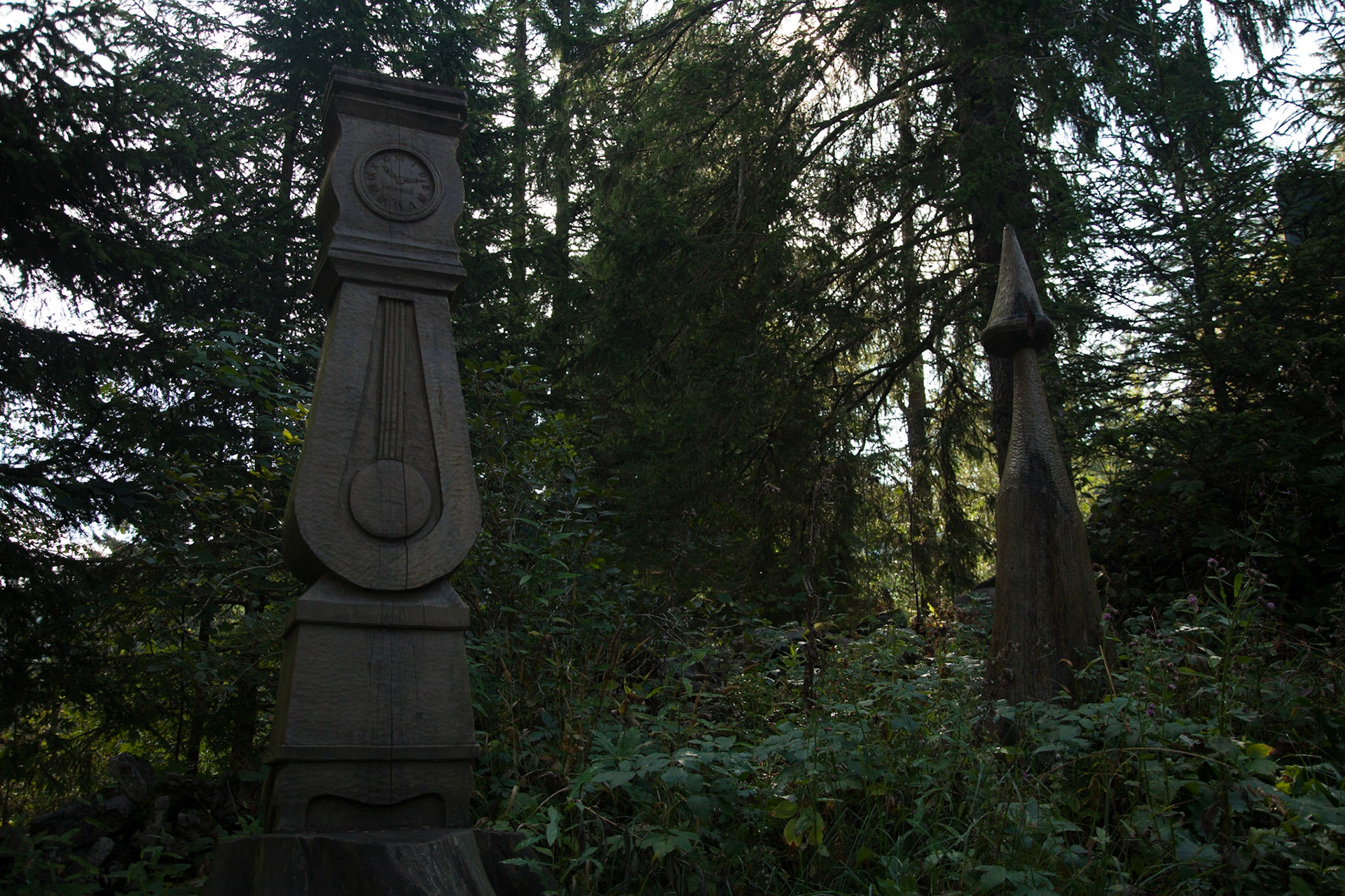 Sentier des statues