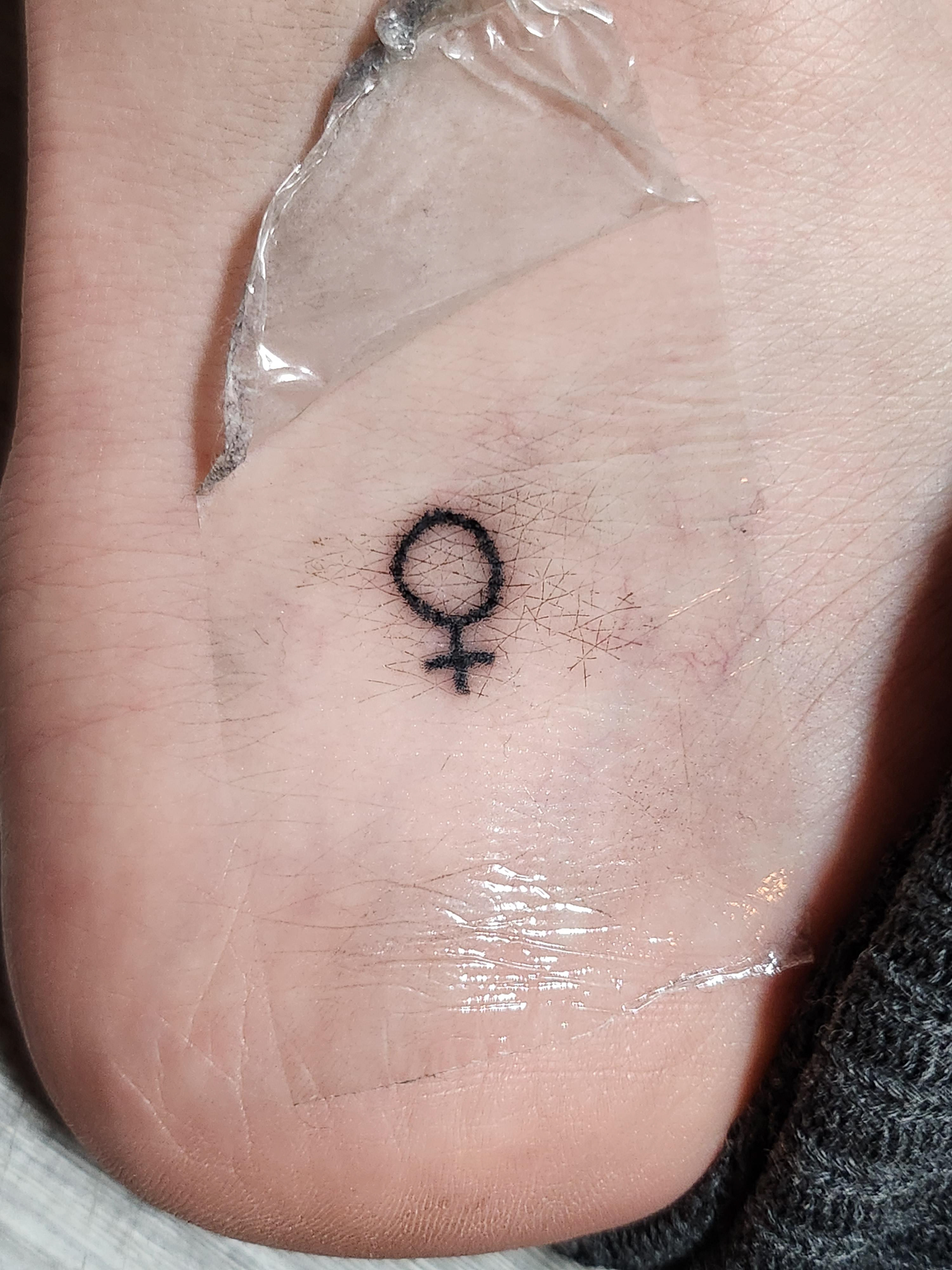 Handpoke