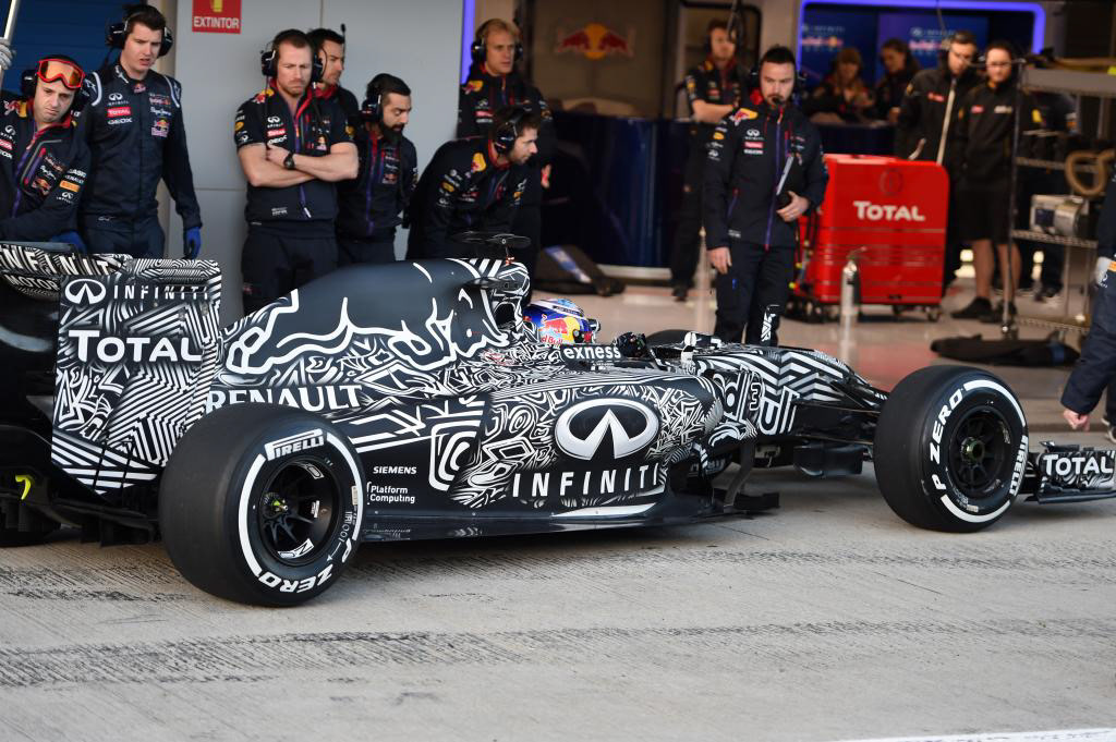Examples of Dazzle Camouflage used on F1 Cars