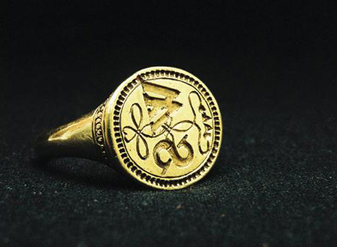 The signet ring thought to be owned by William Shakespeare