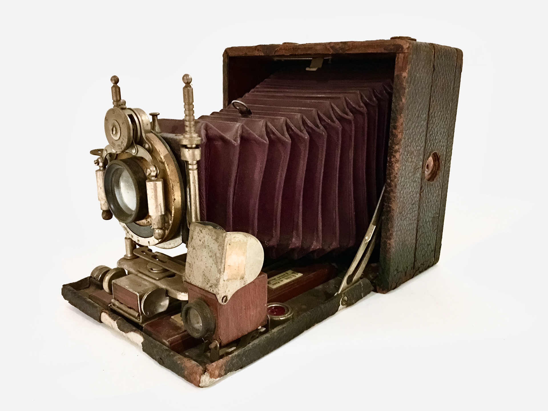 My great grandfathers Kodak No. 4 Cartridge Plate Camera, Series D from around 1912, fitted with a Bausch & Lomb lens and Unicum shutter.