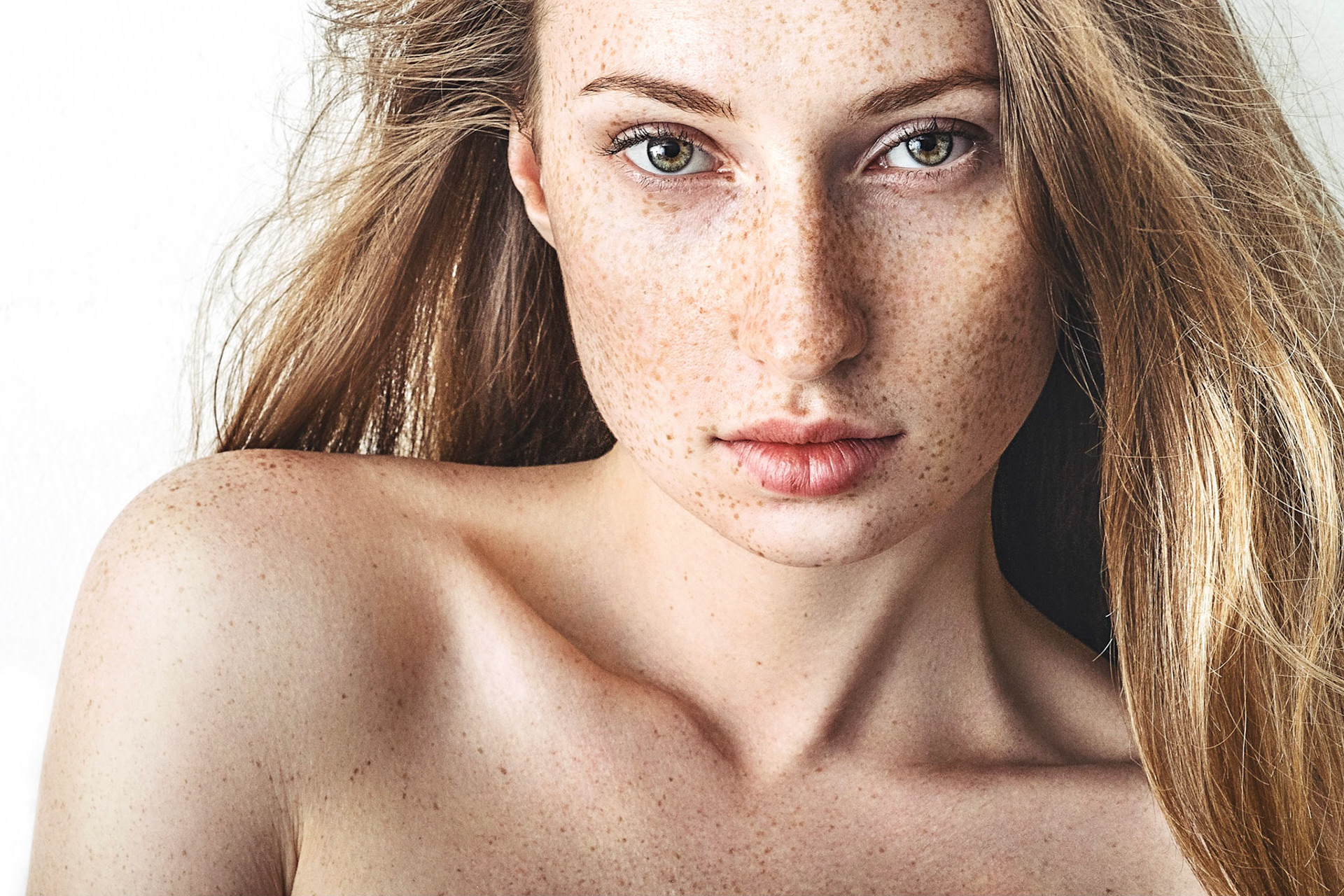 Natural portrait of Masha no Make Up