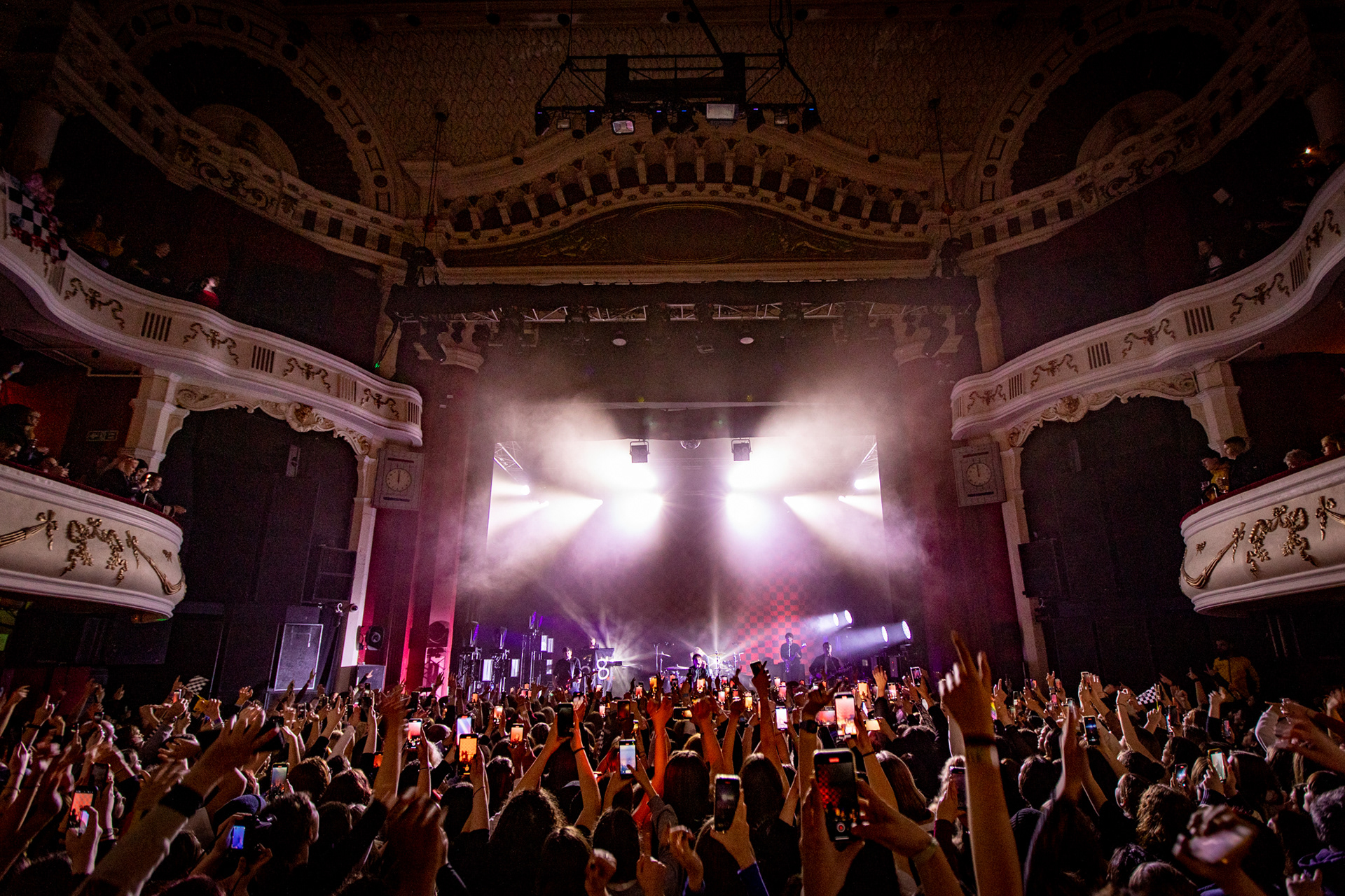 Louis Tomlinson at London's Shepherd's Bush Empire: A masterclass