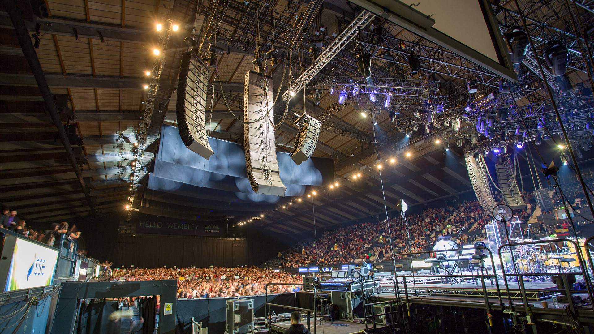 Monitor/RF Tech, Romeo Santos Golden Tour 2018