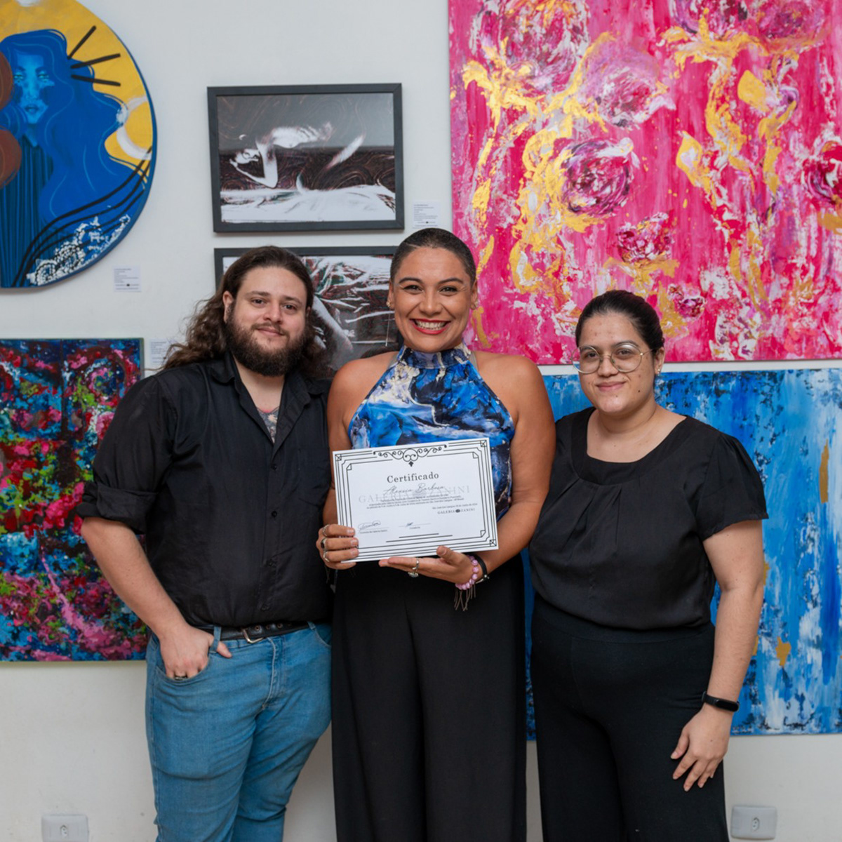 Registro da Vernissage e entrega de Certificados à artista plástica Alexsia Barbosa, durante a Exposição Mova-se | 2024
