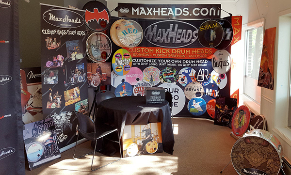 MAXHEADS Tradeshow Booth