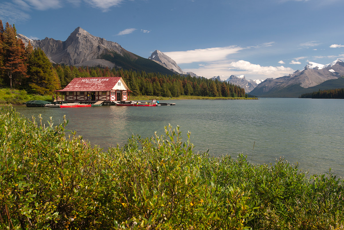 Maligne Lake