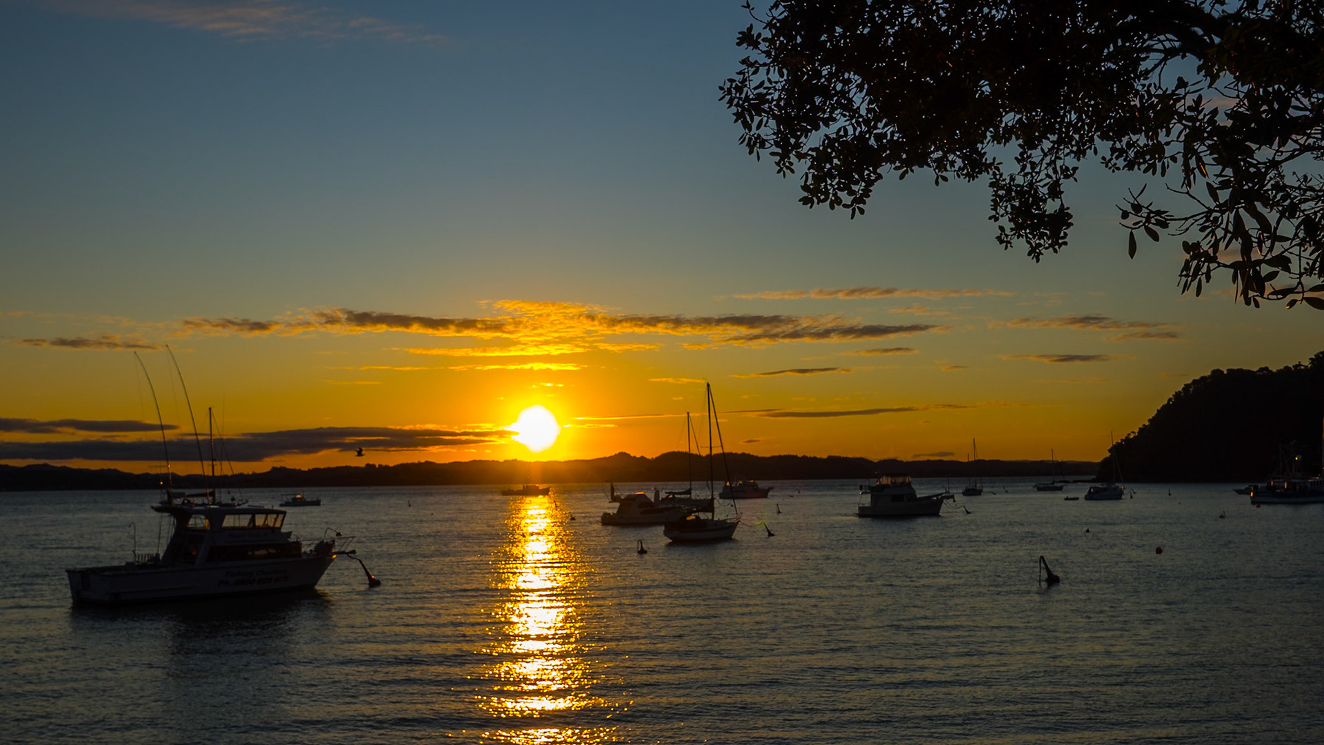 Sunset on the Strand: In Russell NZ near the Duke of Marlborough Hotel