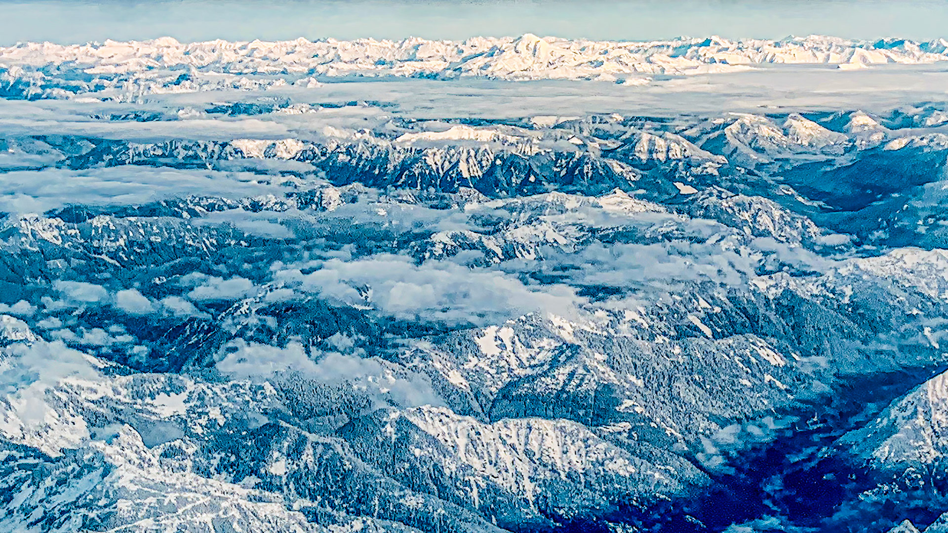 Cascade Mountains: Fresh snow on the Washington Cascades.