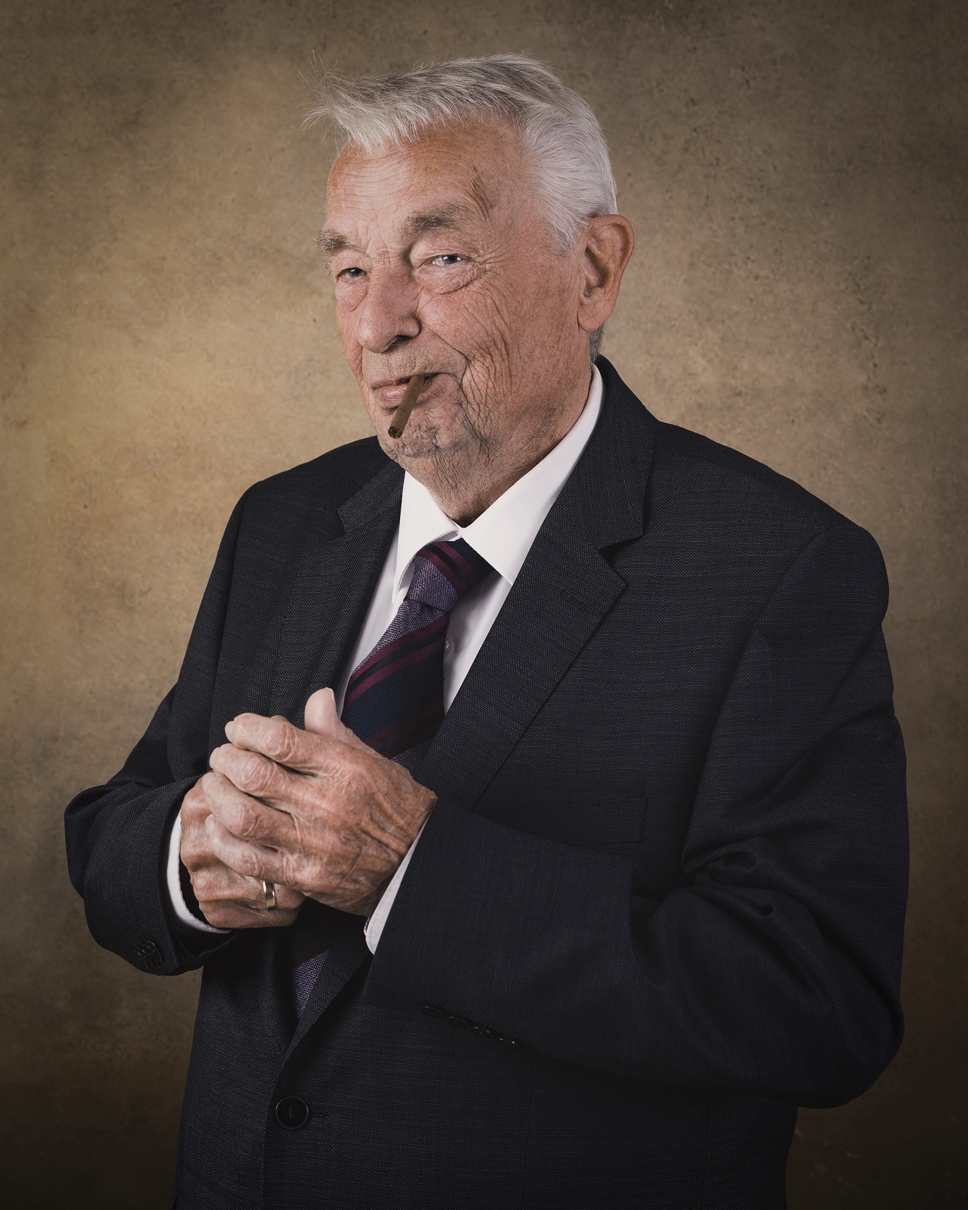 Senior Porträt, Shooting während einer Familienfeier