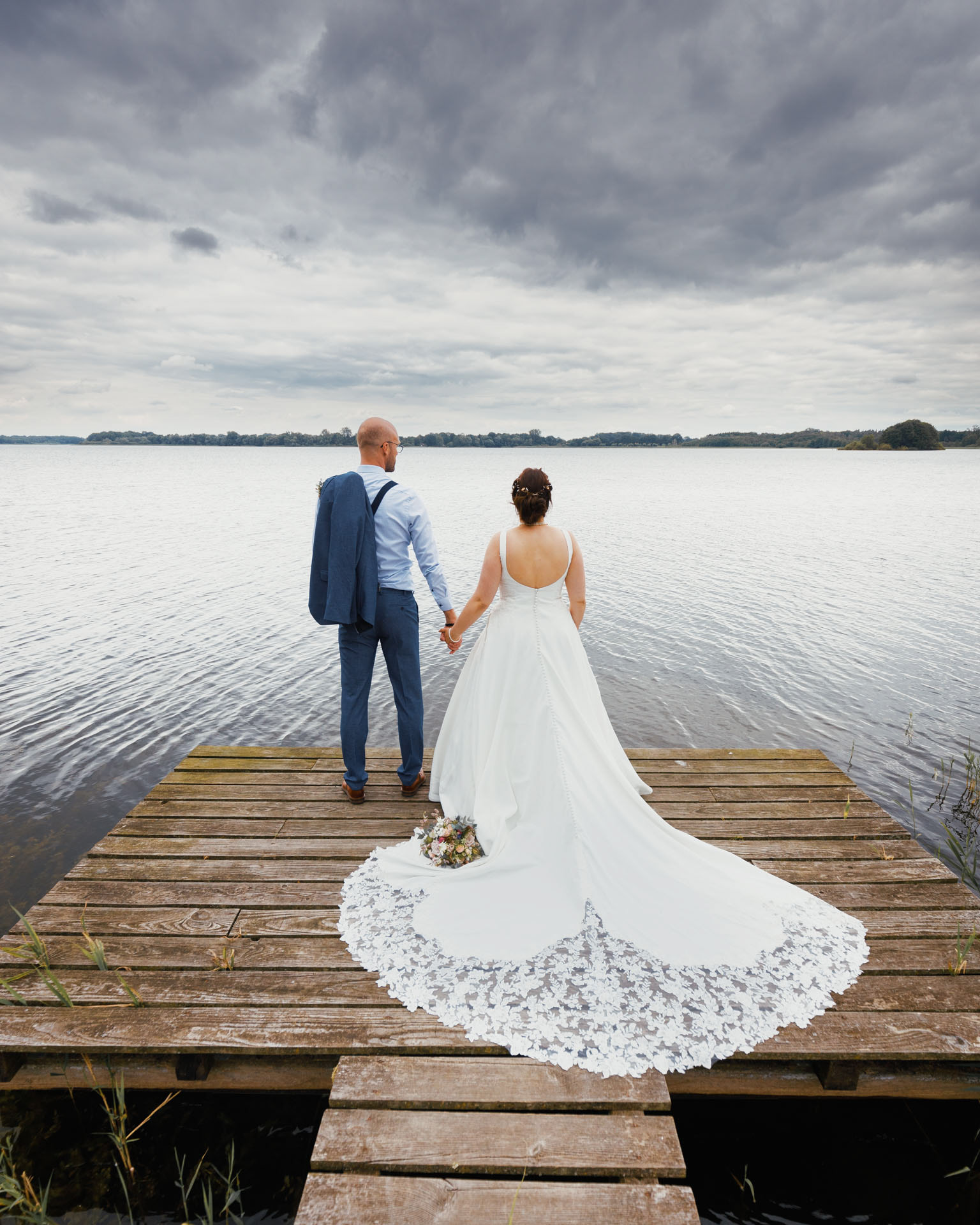 Hochzeitspaar am Schaalsee in Zarrentin