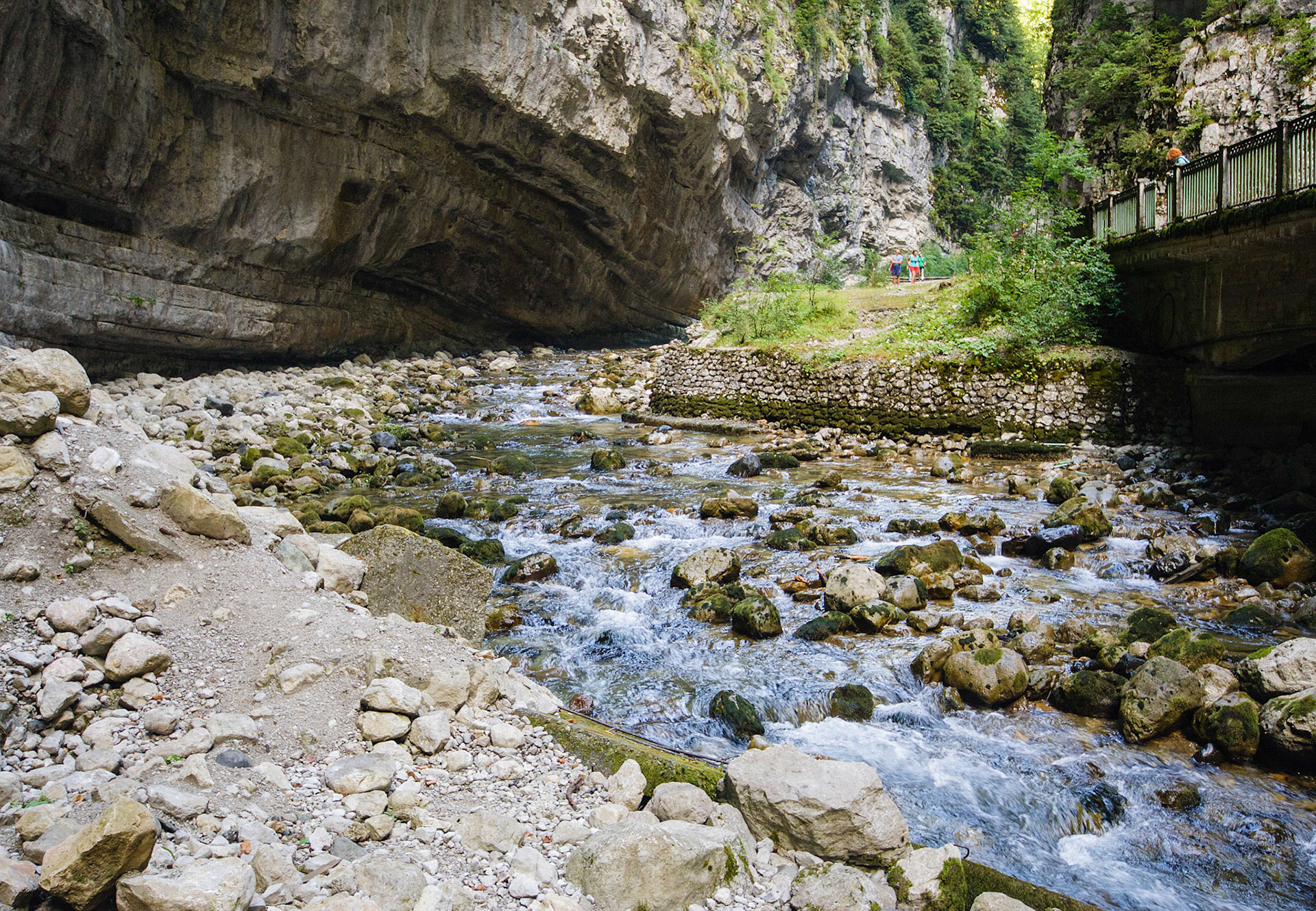 Юпшарское ущелье